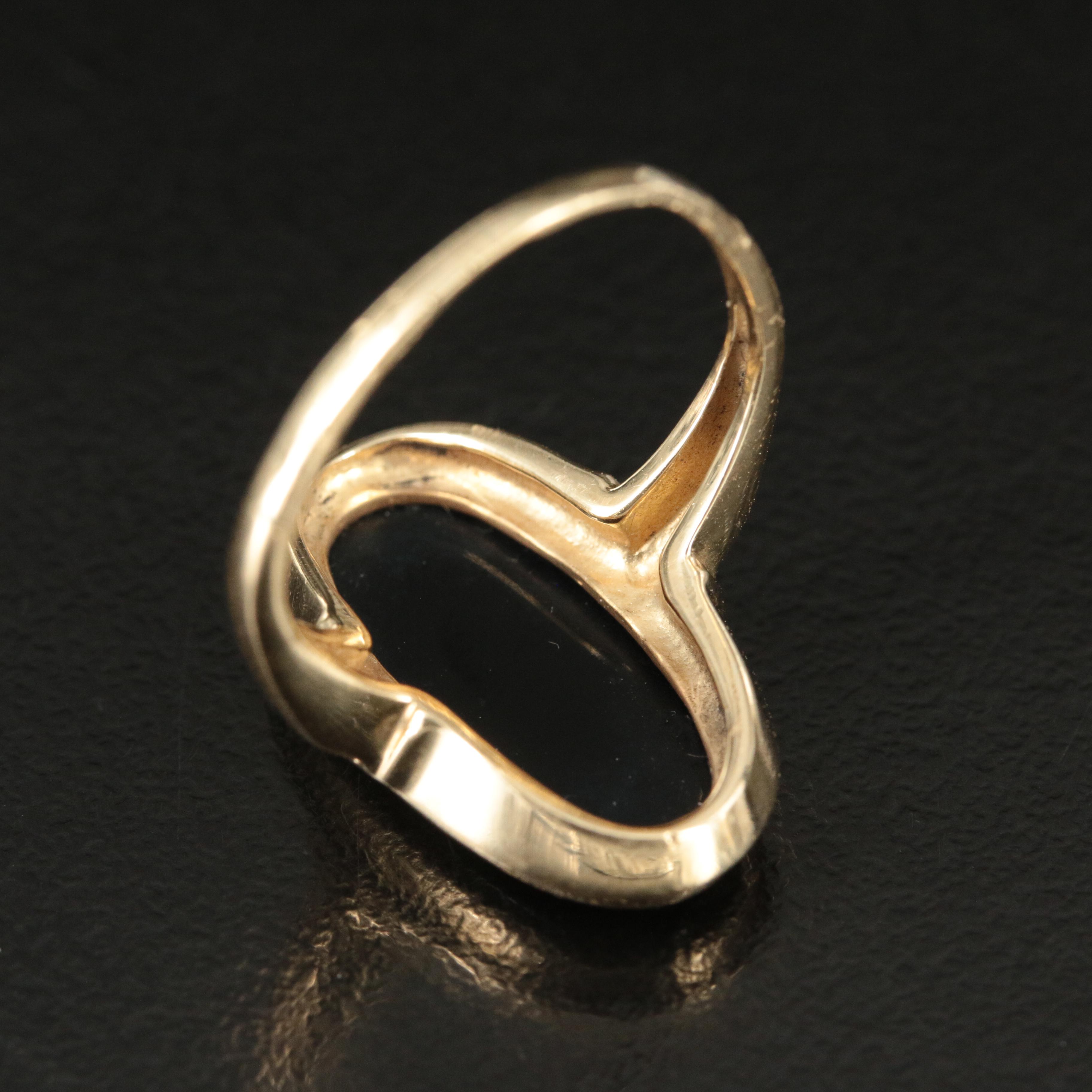 14K Black  Onyx Oval Signet Ring