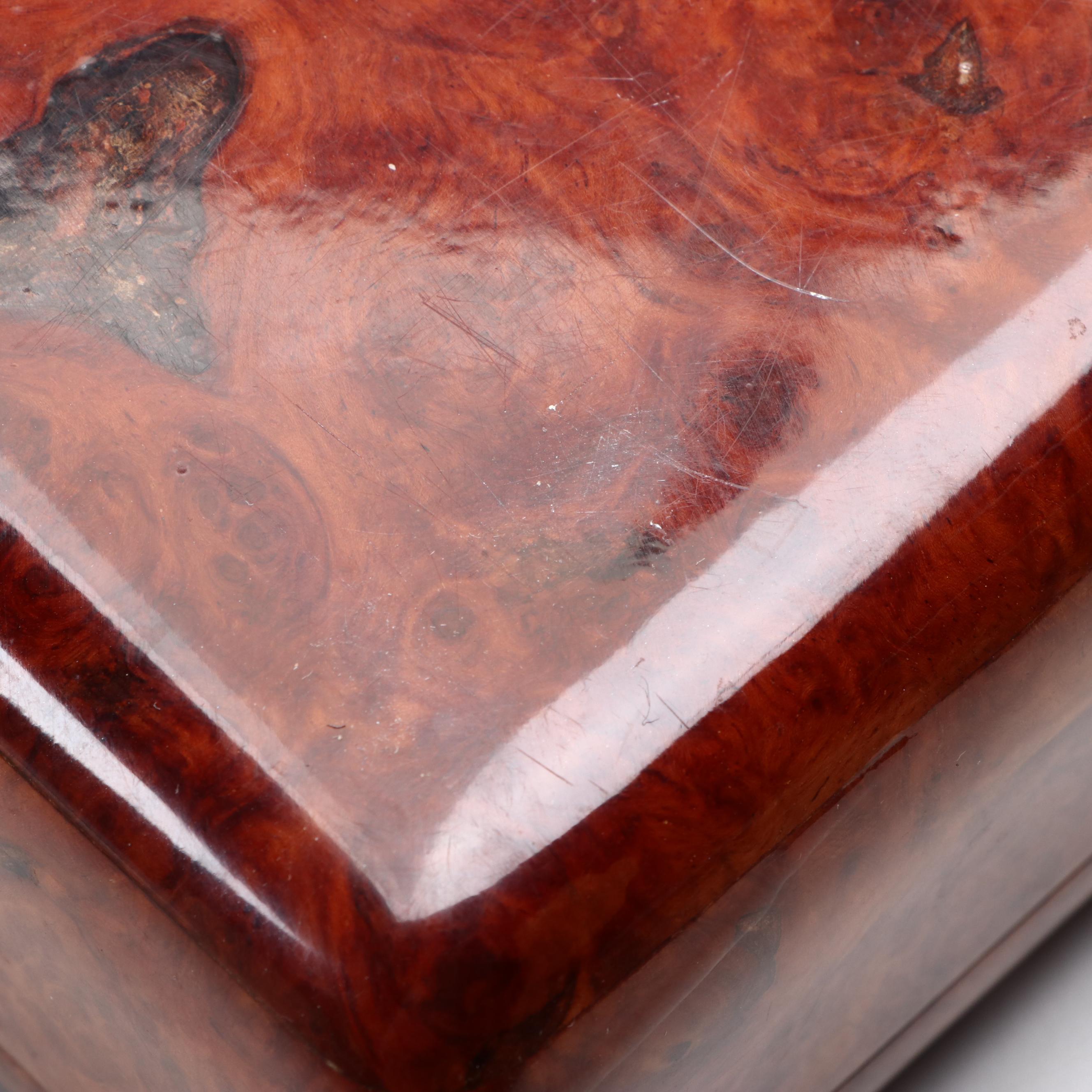 High Gloss Finish Wood Hinged Decorative Box