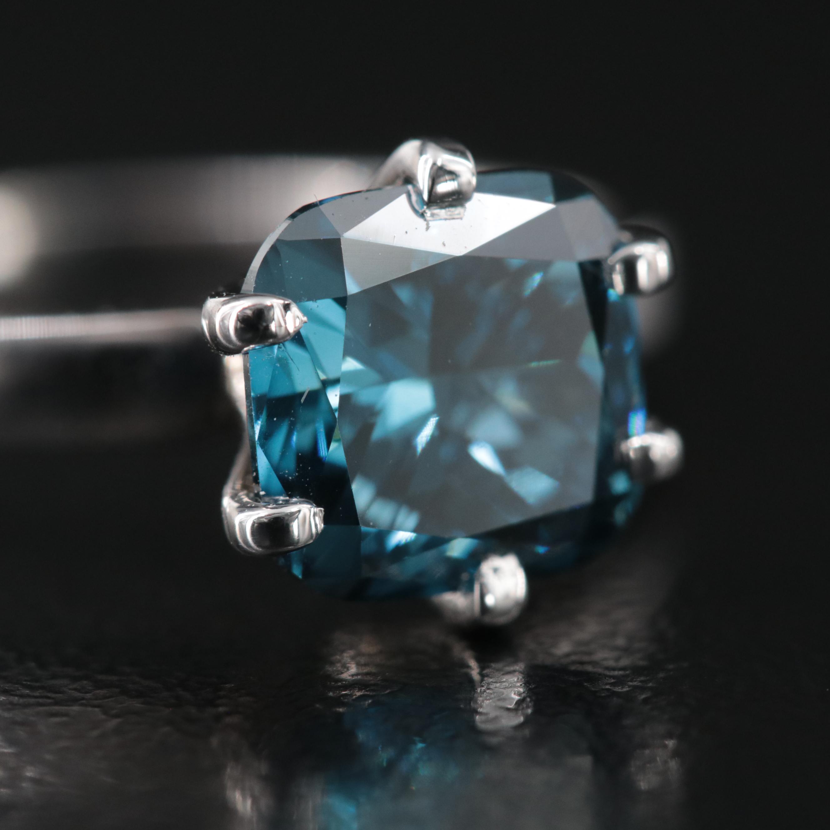 18K 2.52 CT (Origin Undetermined) Fancy Dark Blue Diamond Solitaire Ring