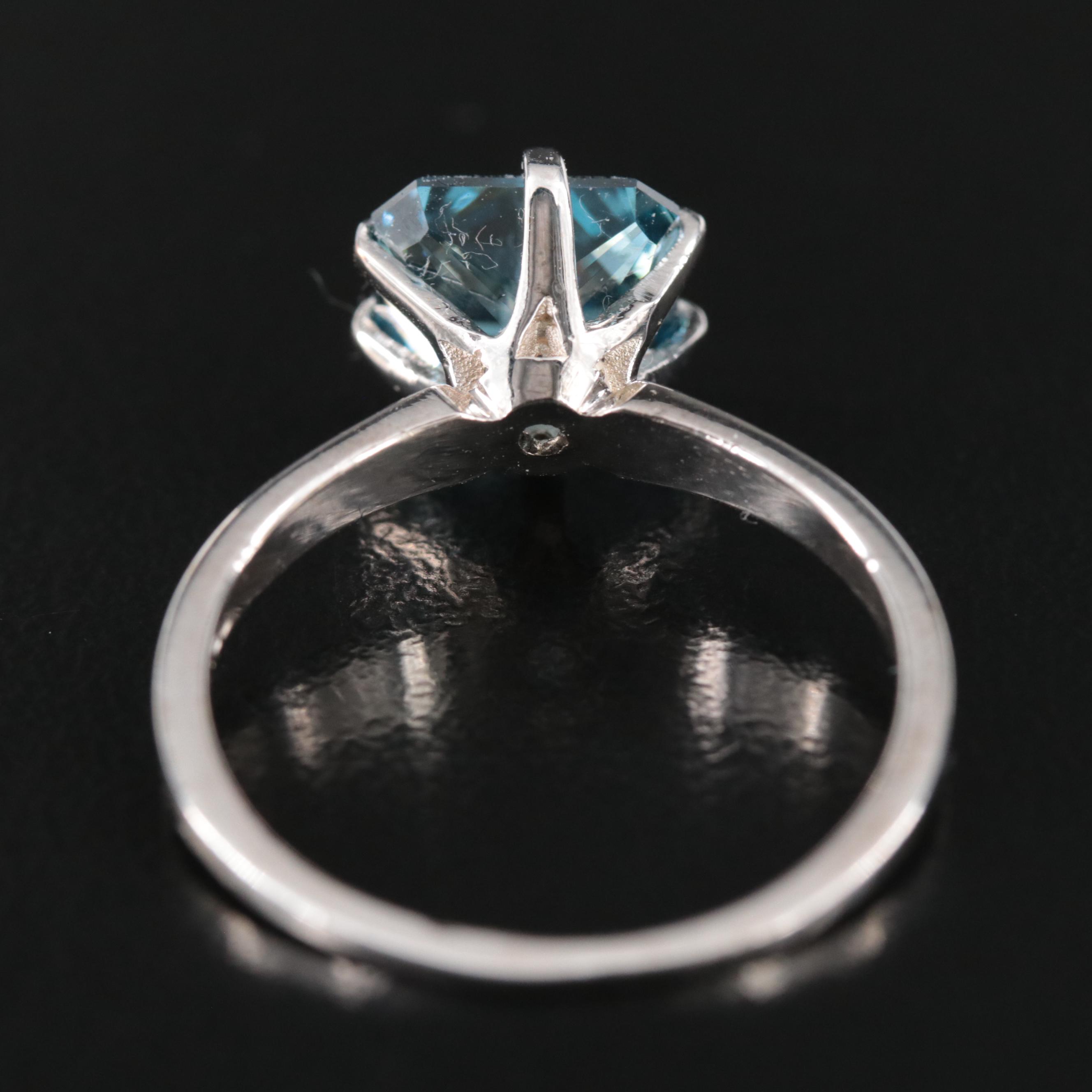 18K 2.74 CT (Origin Undetermined) Fancy Dark Blue Diamond Solitaire Ring