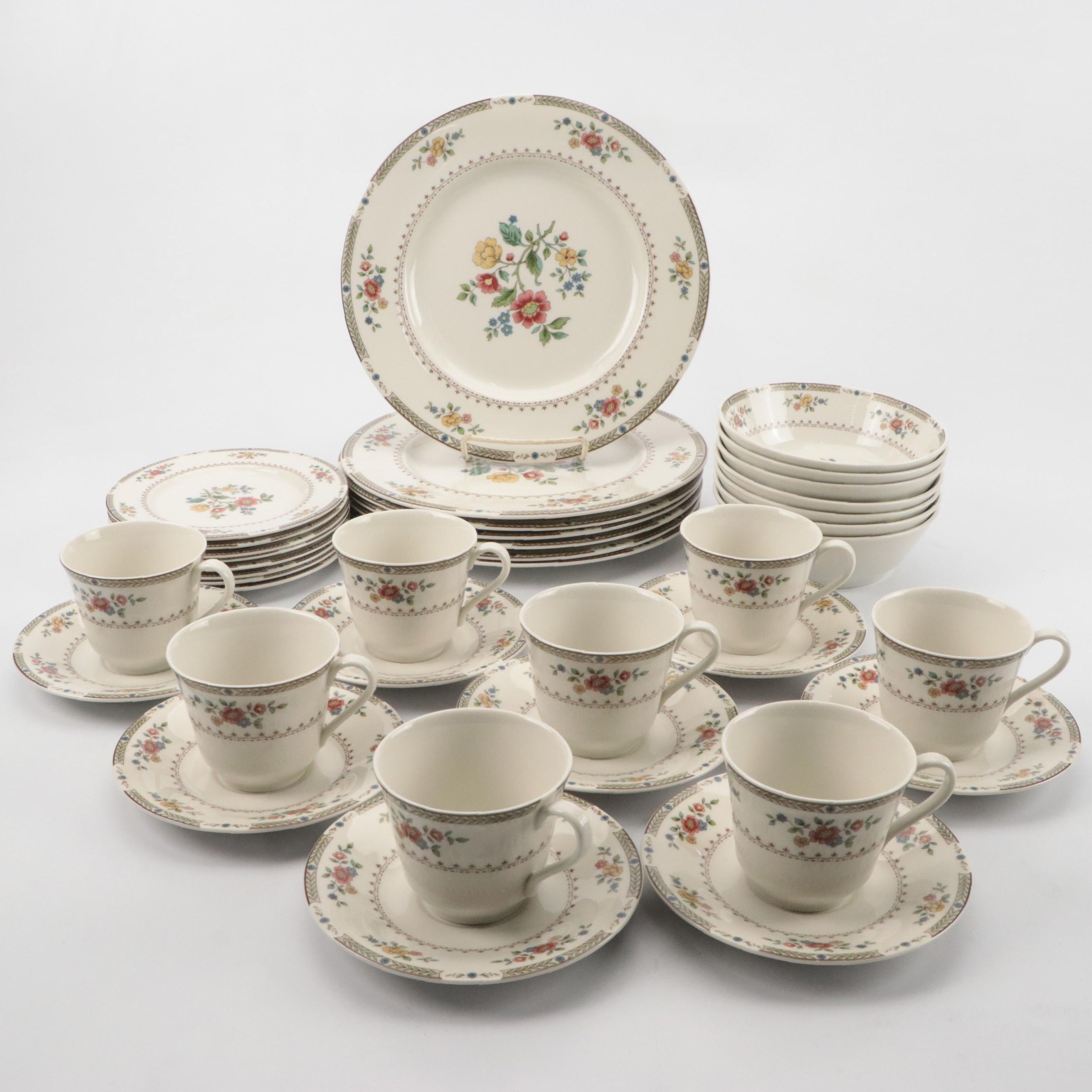 Royal Doulton "Kingswood" Dinnerware, 1977-1998
