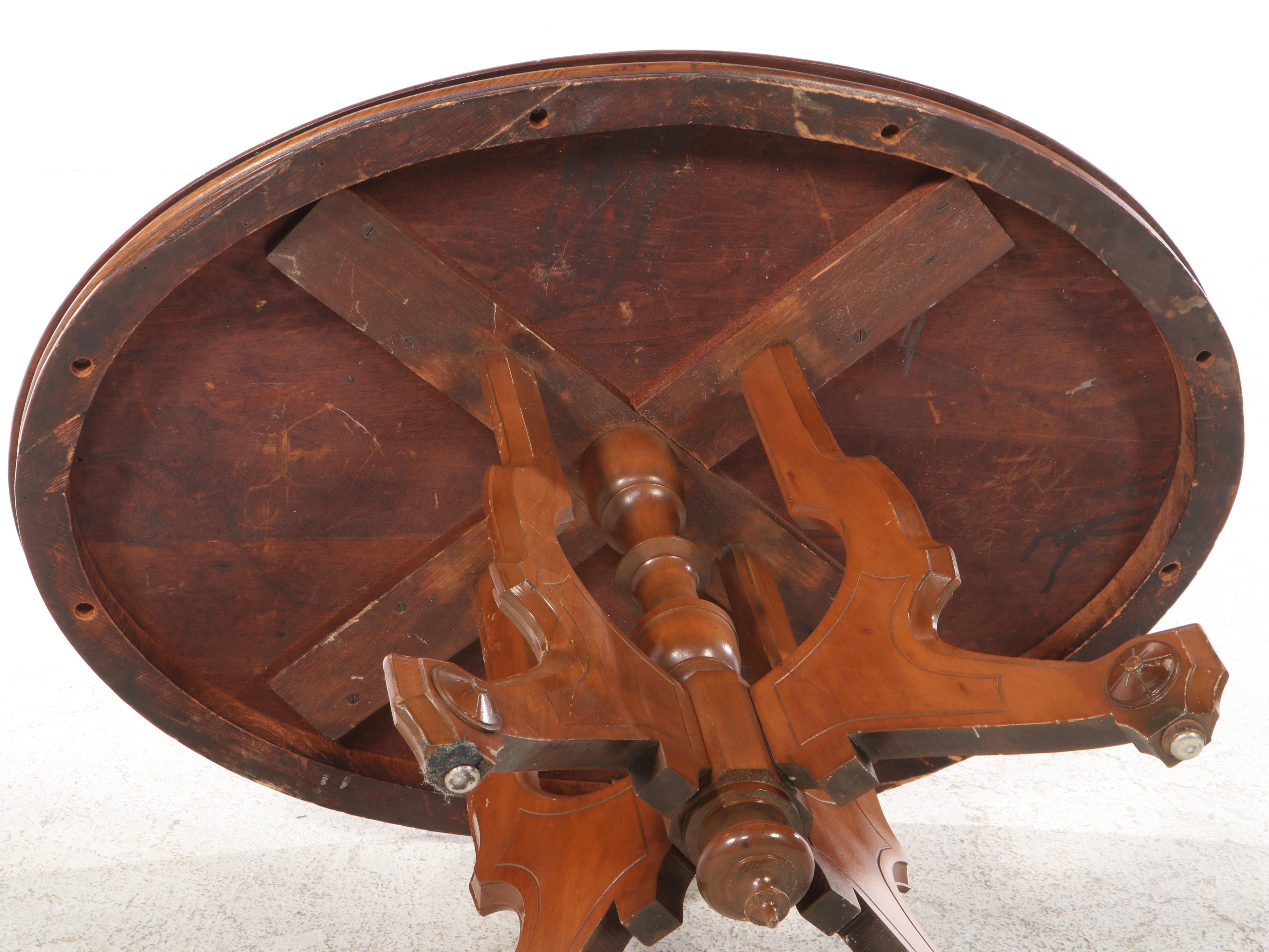 Victorian Style Mahogany Oval Pedestal Table, Late 19th/ Early 20th Century