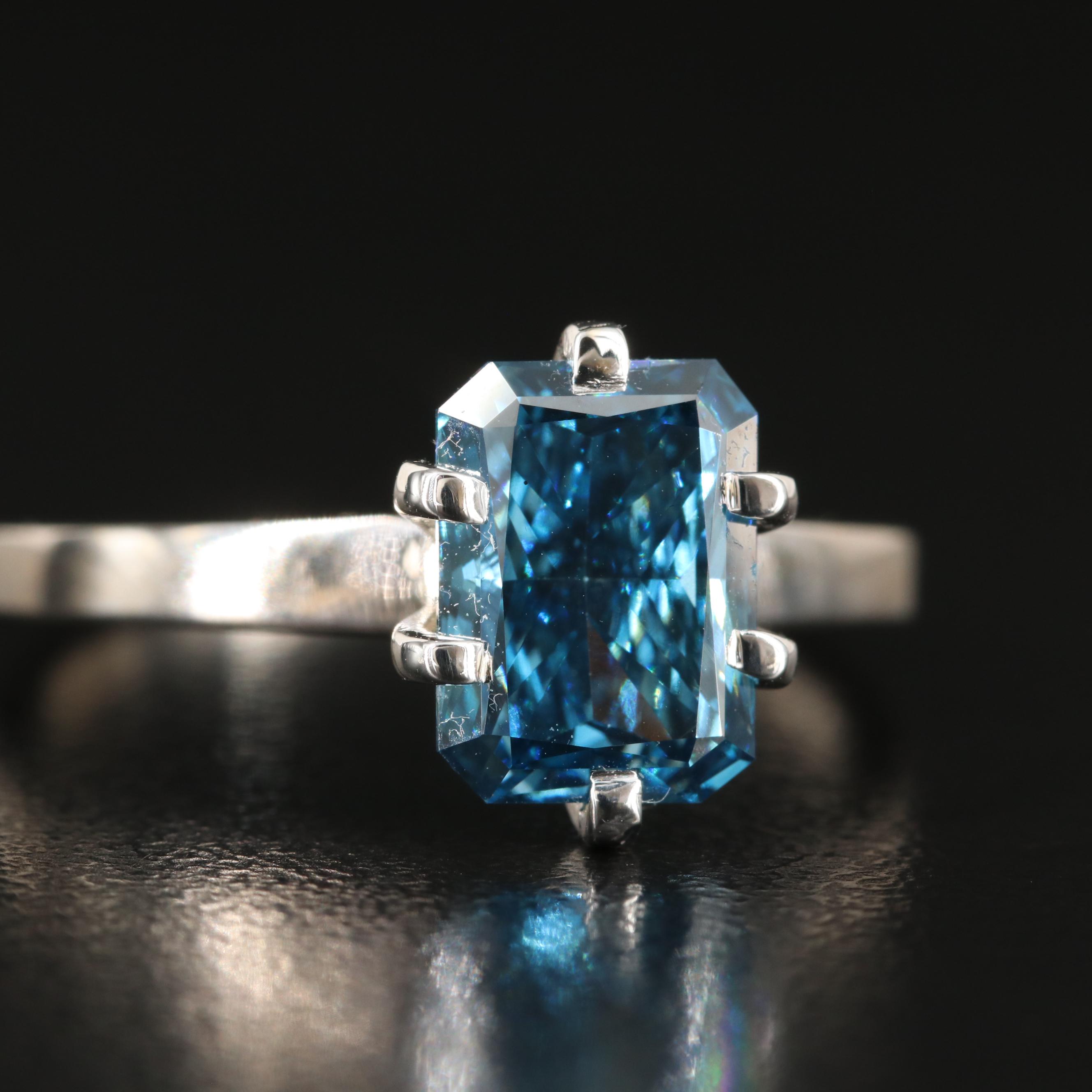 18K 2.09 CT (Origin Undetermined) Fancy Dark Blue Diamond Solitaire Ring