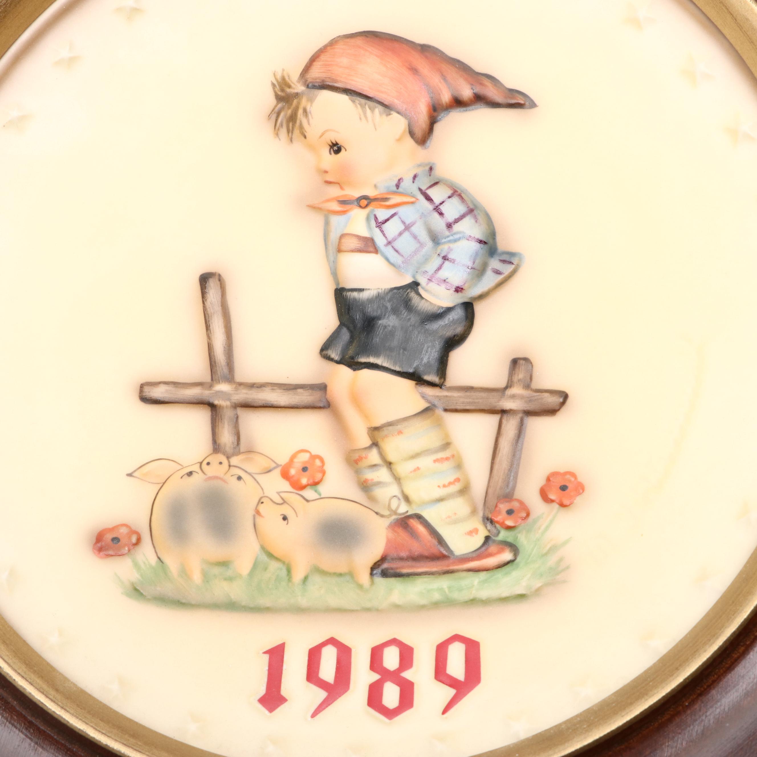 Goebel Hummel Annual Porcelain Plates in Round Gilt Wood Frames, 1986-1991