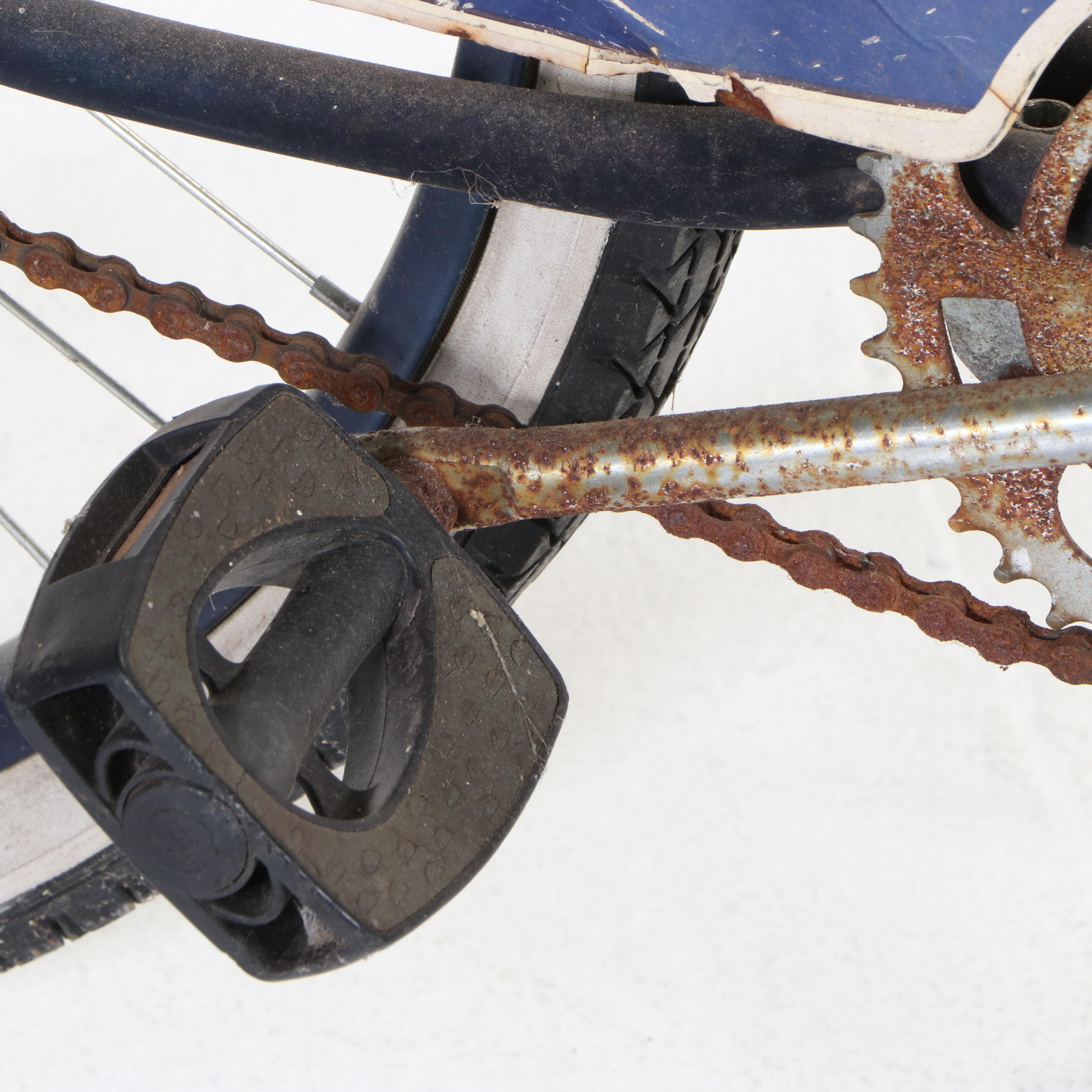 Huffy "Cranbrook" Cruiser Bike