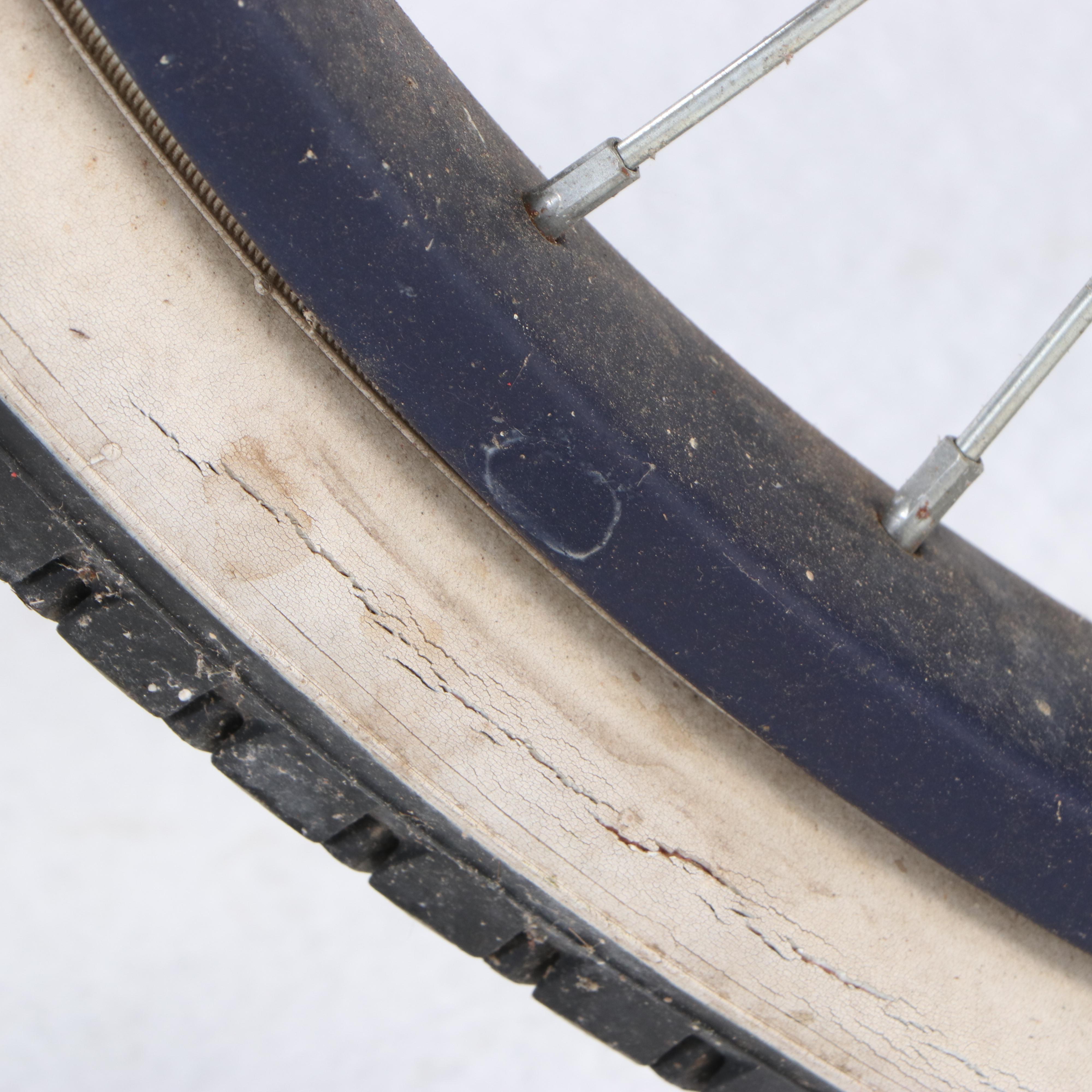 Huffy "Cranbrook" Cruiser Bike