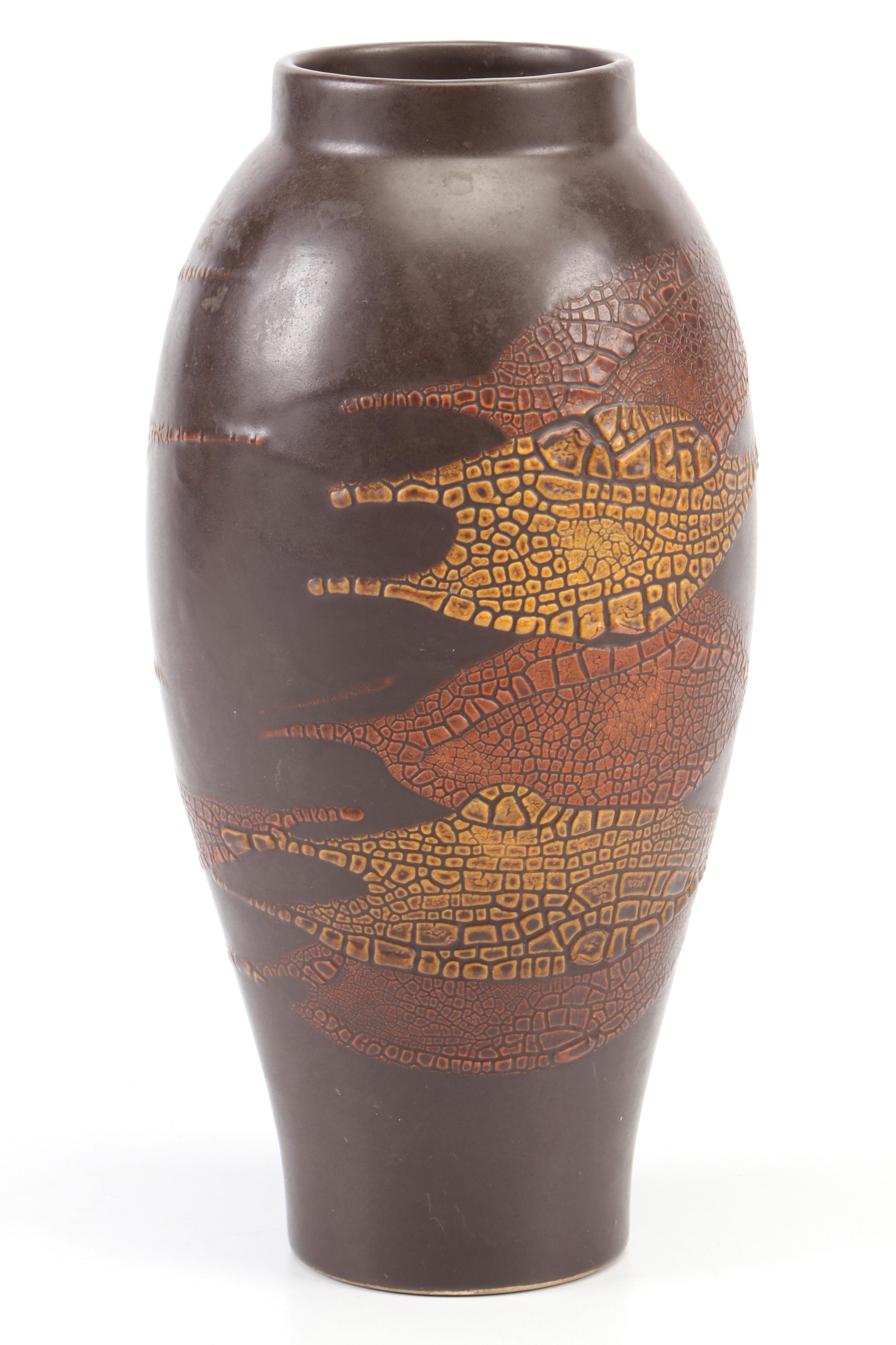 Haeger Pottery Textured Ceramic Vase, Mid-20th Century