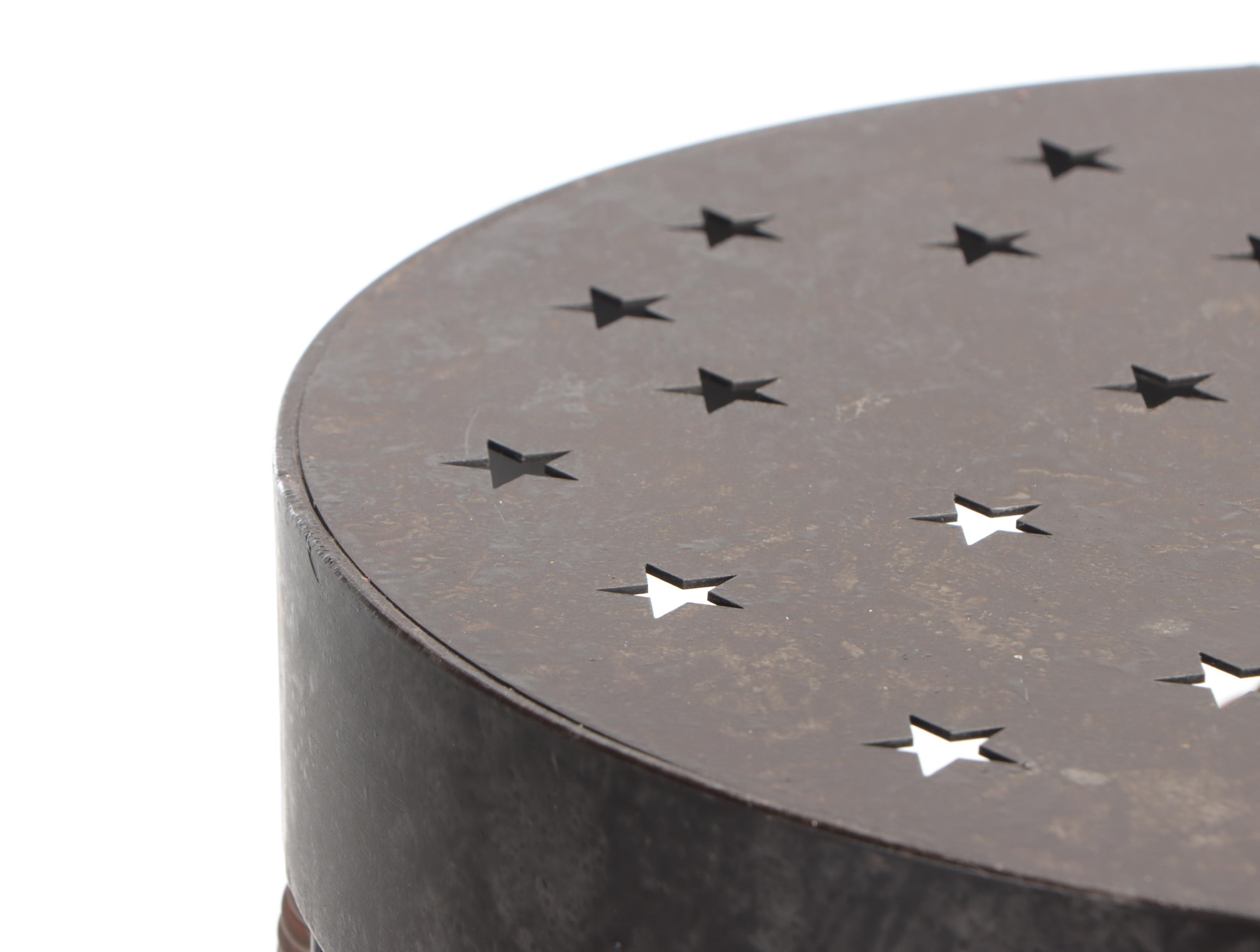 Smith & Hawken Copper Planters with Outdoor Side Table EBTH