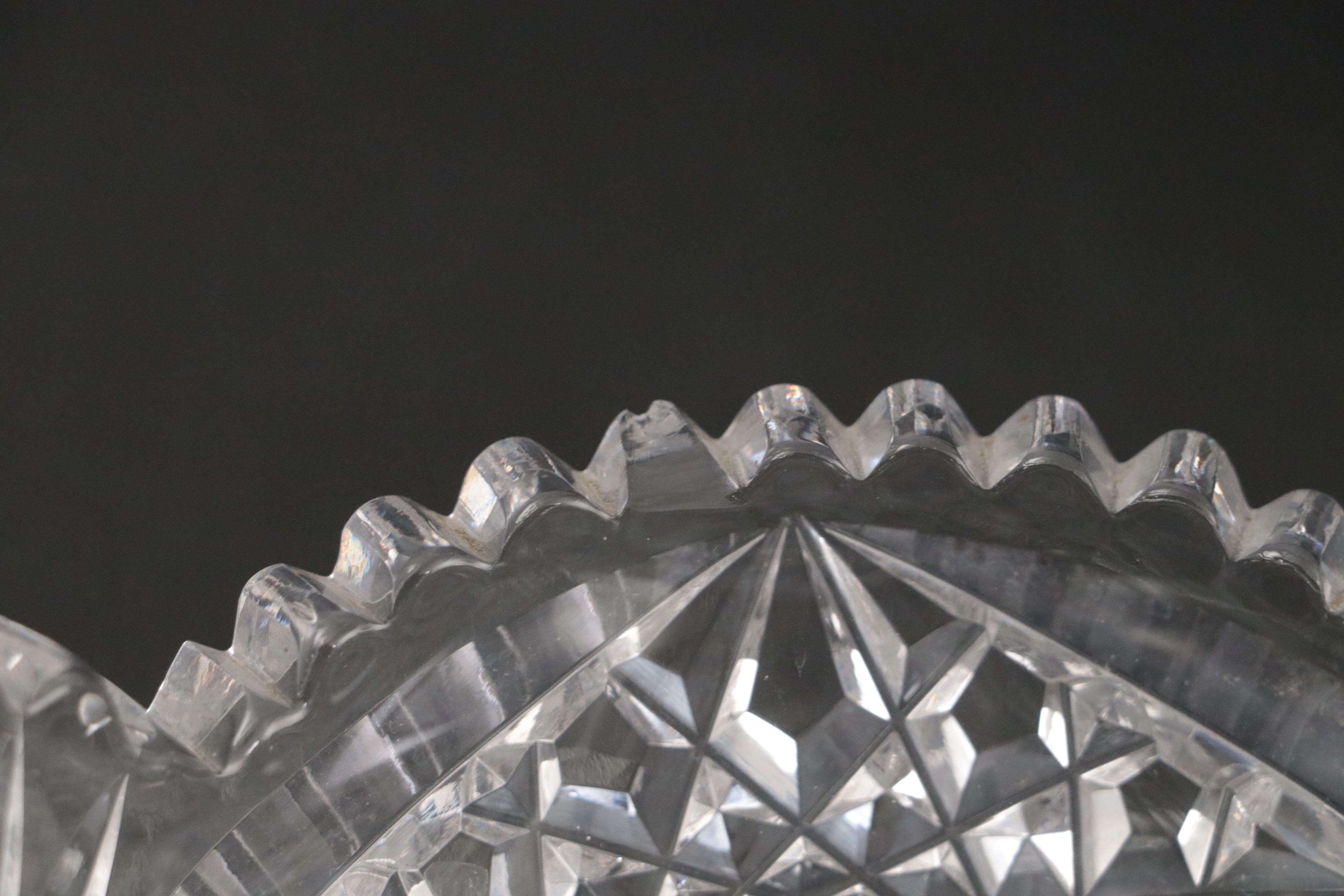 Scalloped Cut Crystal Bowls with Wheel and Star Motifs