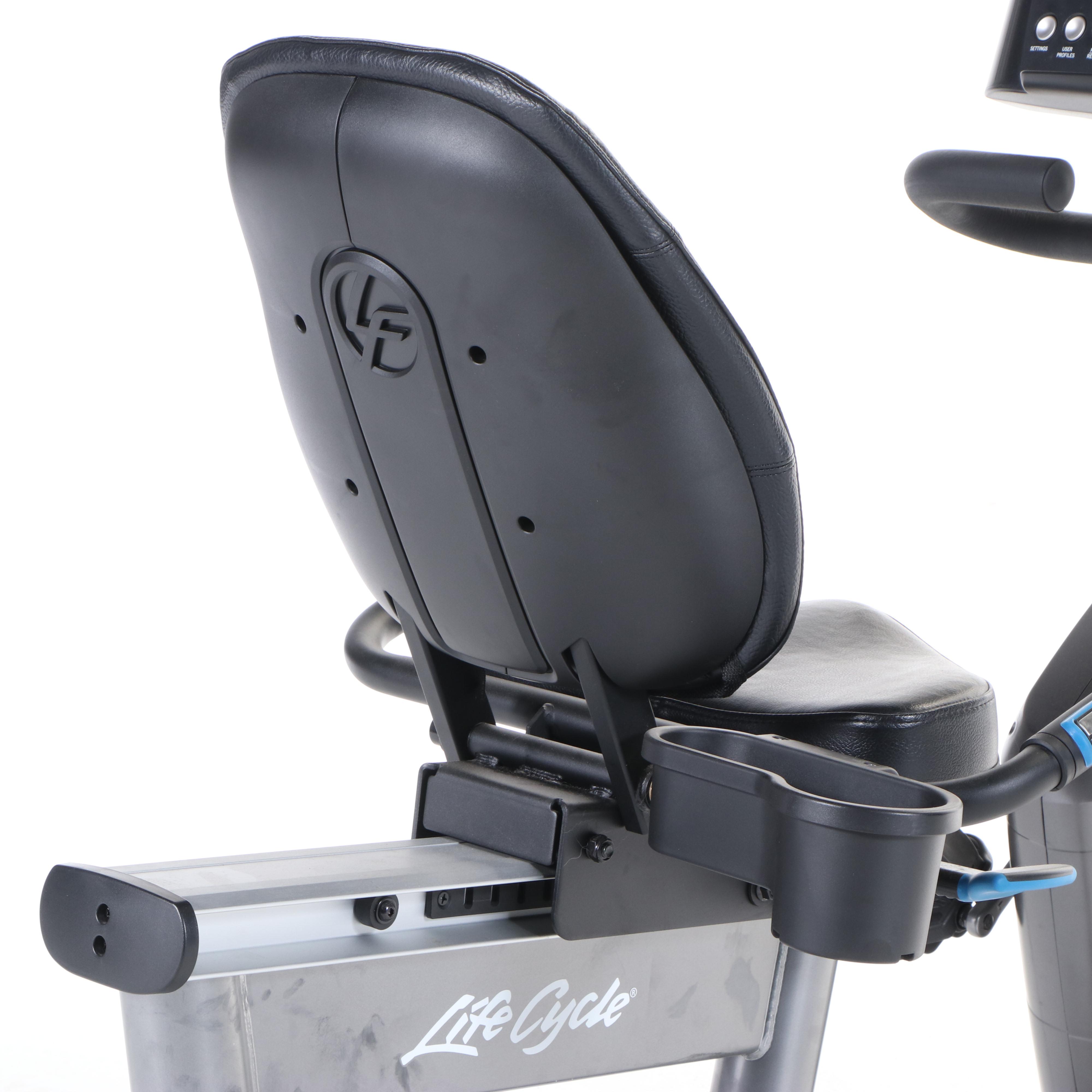 Life Fitness RS3 Recumbent Stationary Bike With Digital Display