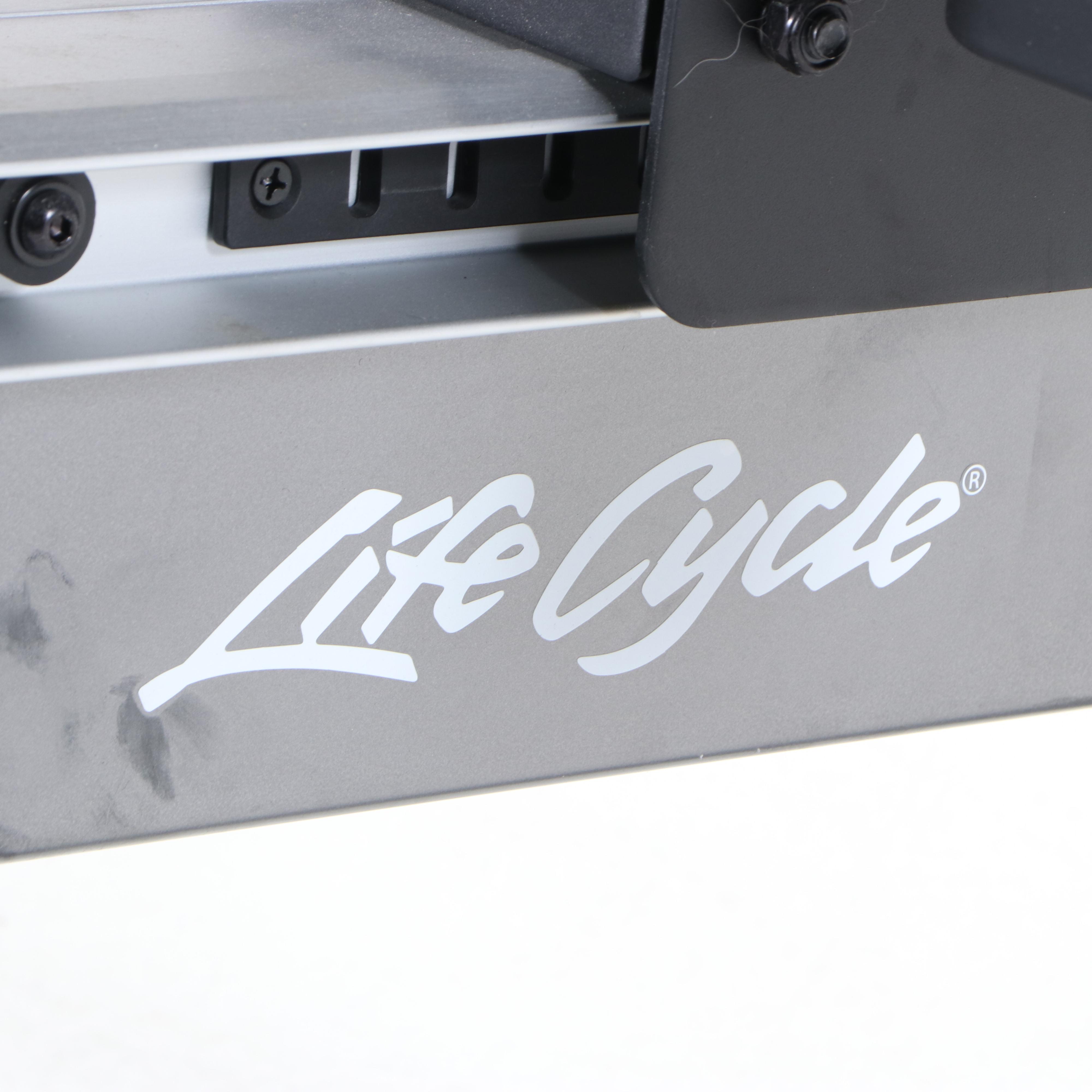 Life Fitness RS3 Recumbent Stationary Bike With Digital Display