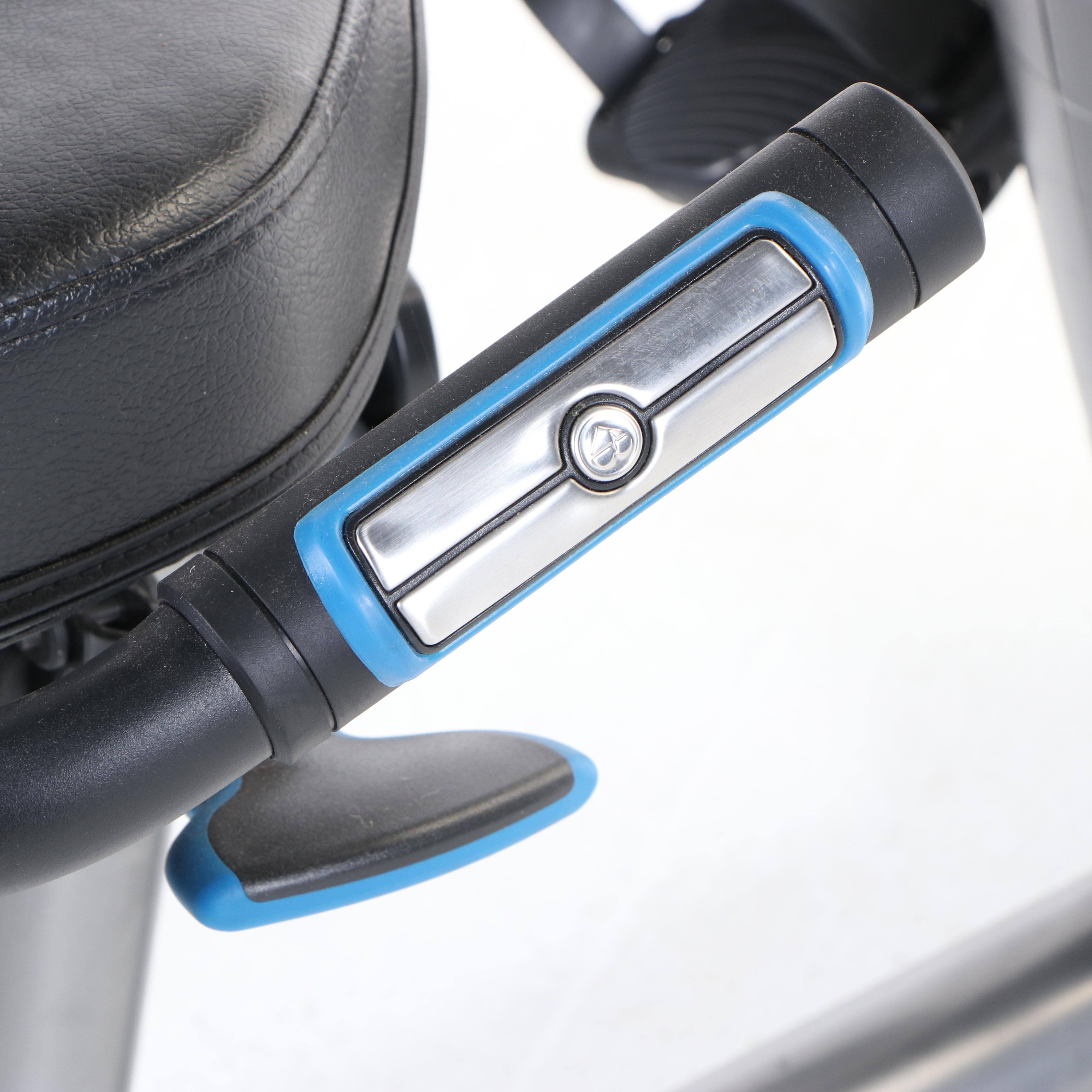 Life Fitness RS3 Recumbent Stationary Bike With Digital Display