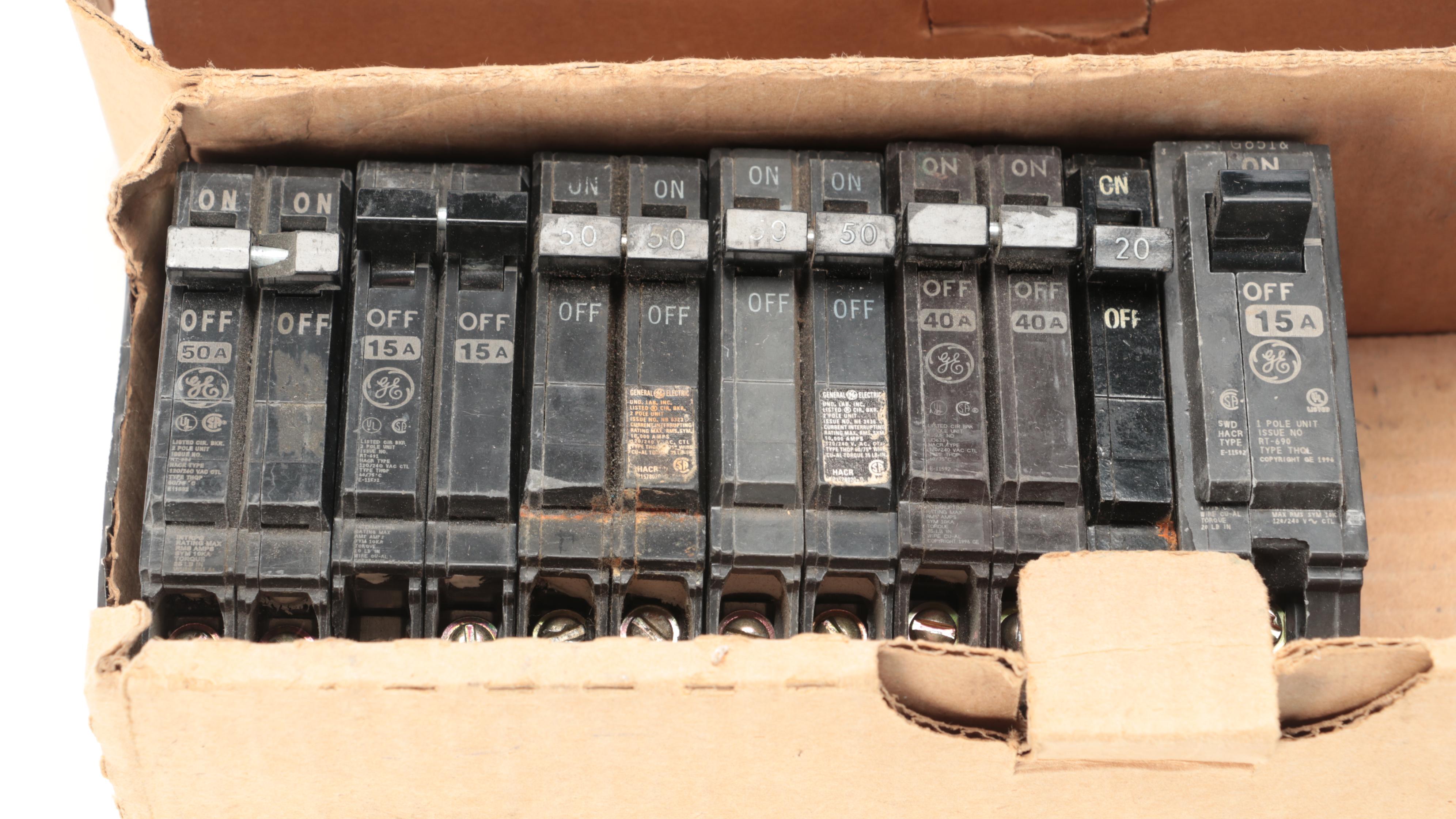 General Electric Three-Pole, Two-Pole and Single Pole Circuit Breakers