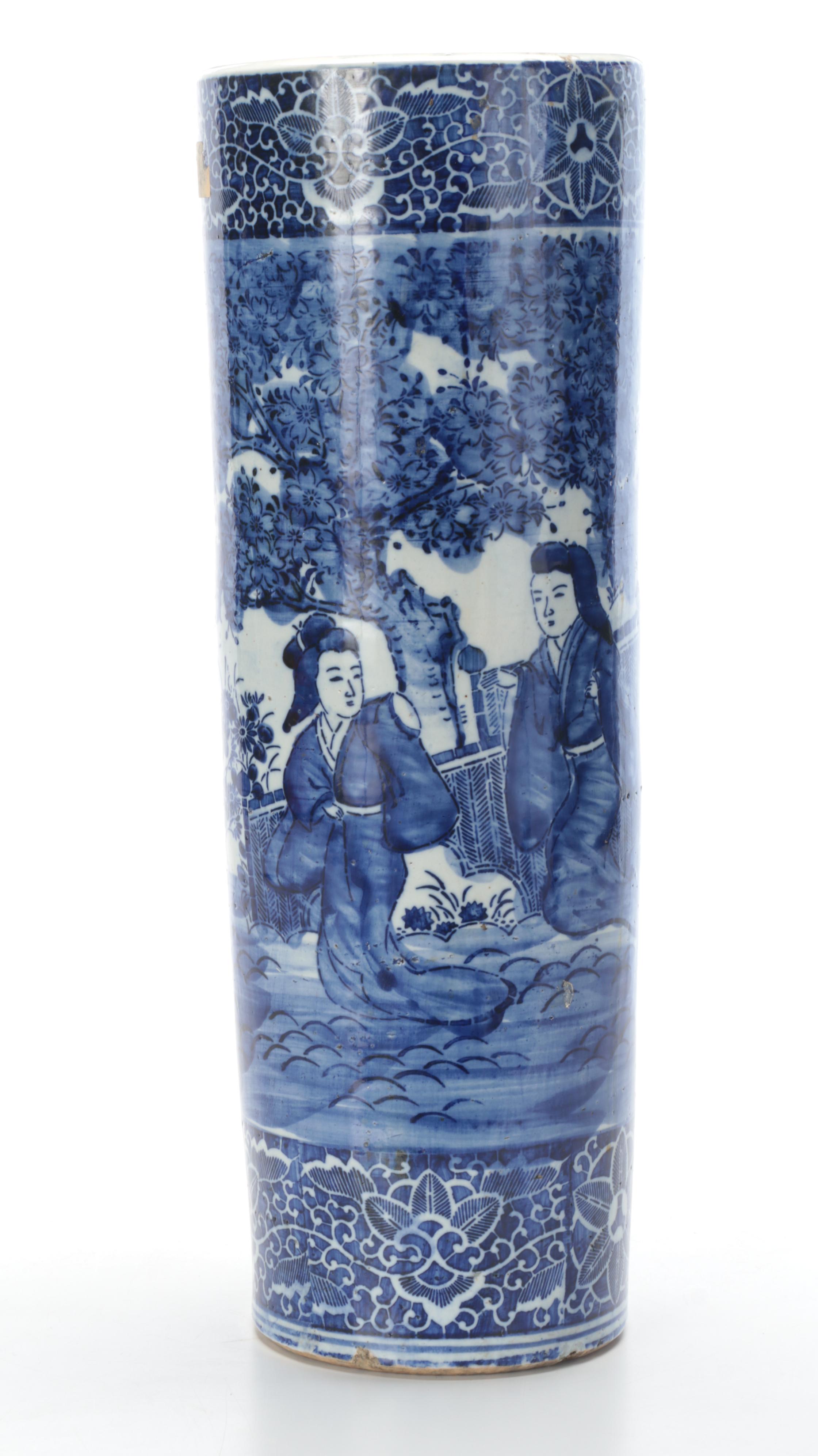 Chinese Style Blue and White Porcelain Umbrella Stand