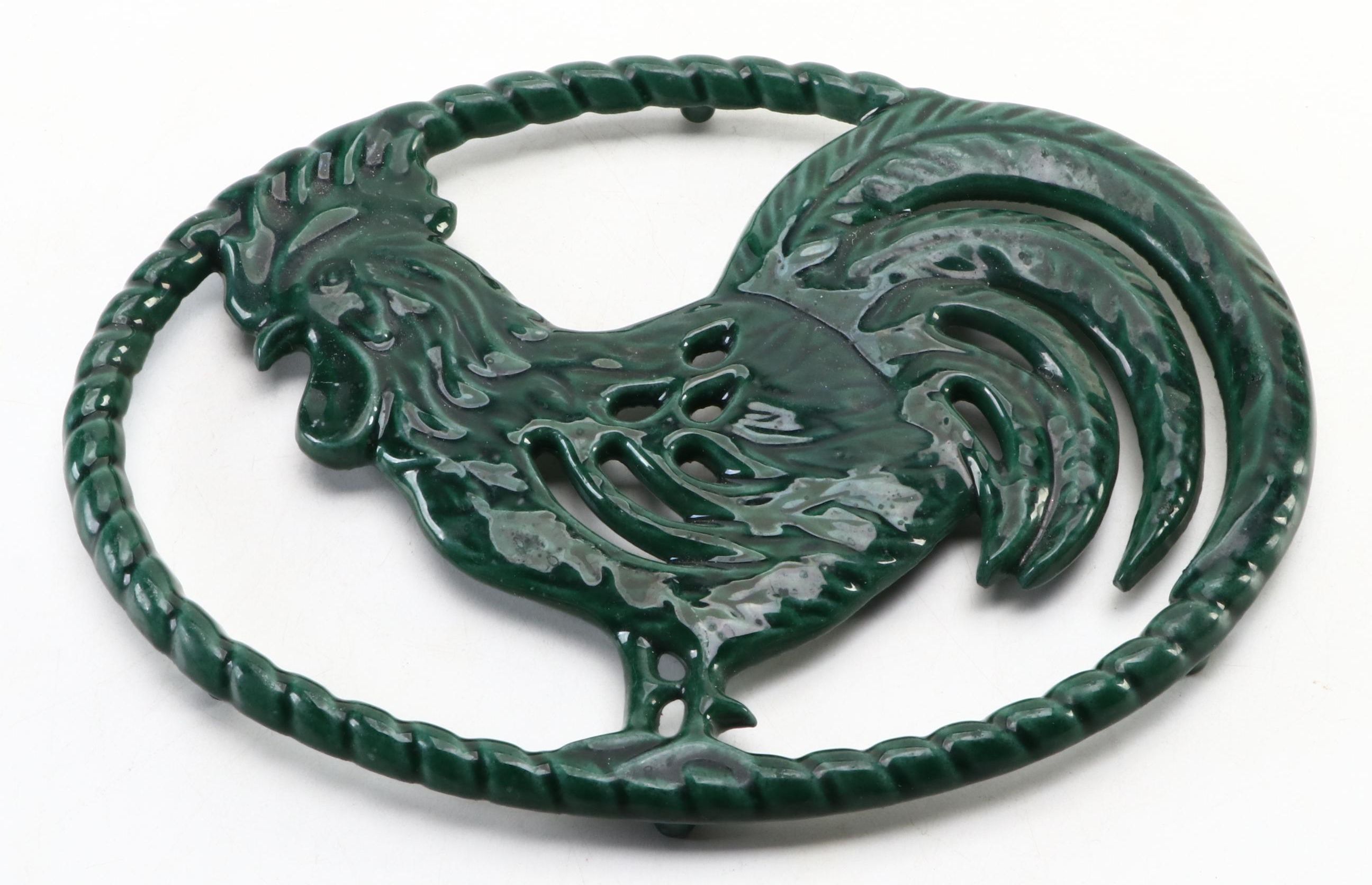 Invicta Cast Iron Rooster Paper Towel Holder with French Rooster Trivet