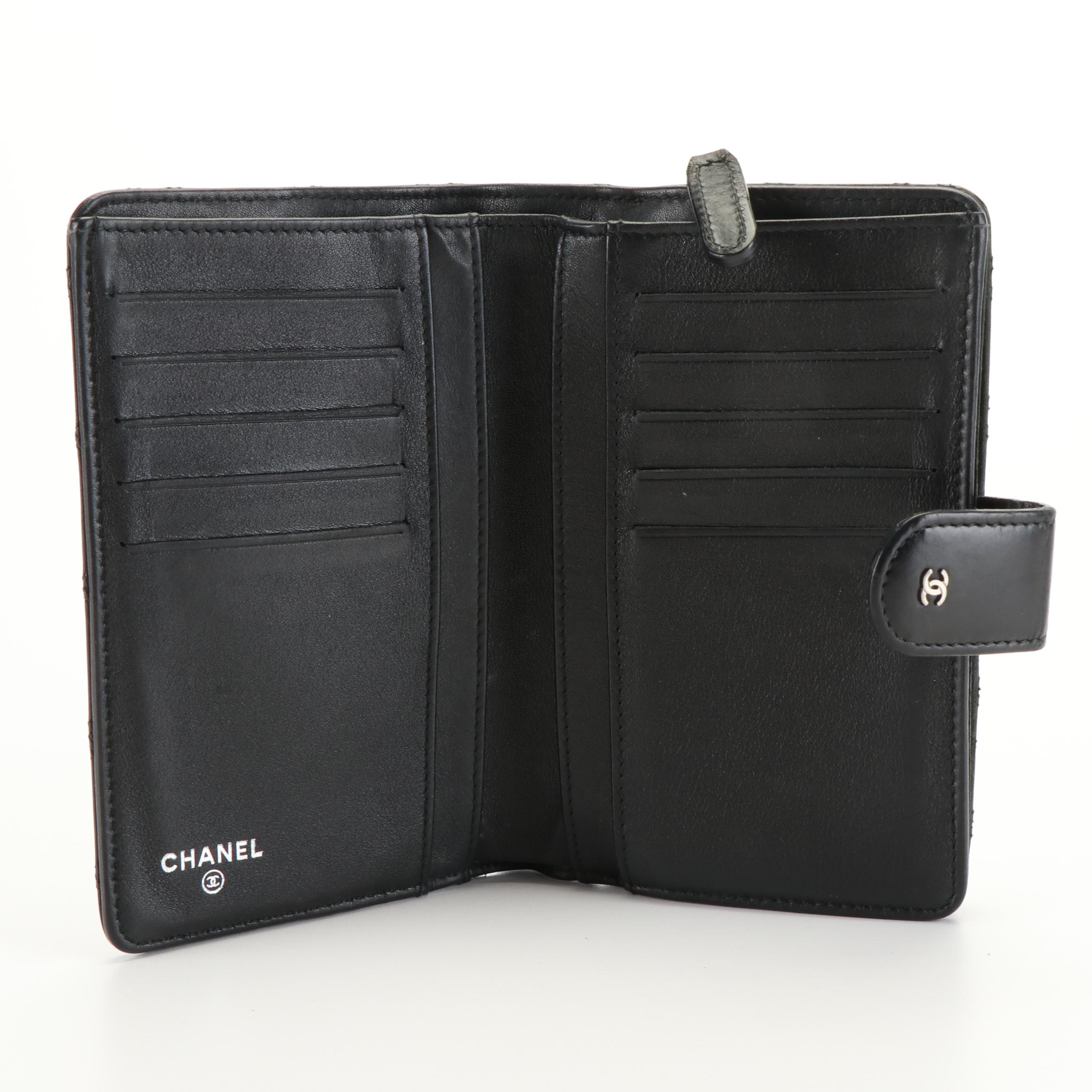 Chanel Bifold Wallet in Diamond Stitched Black Leather