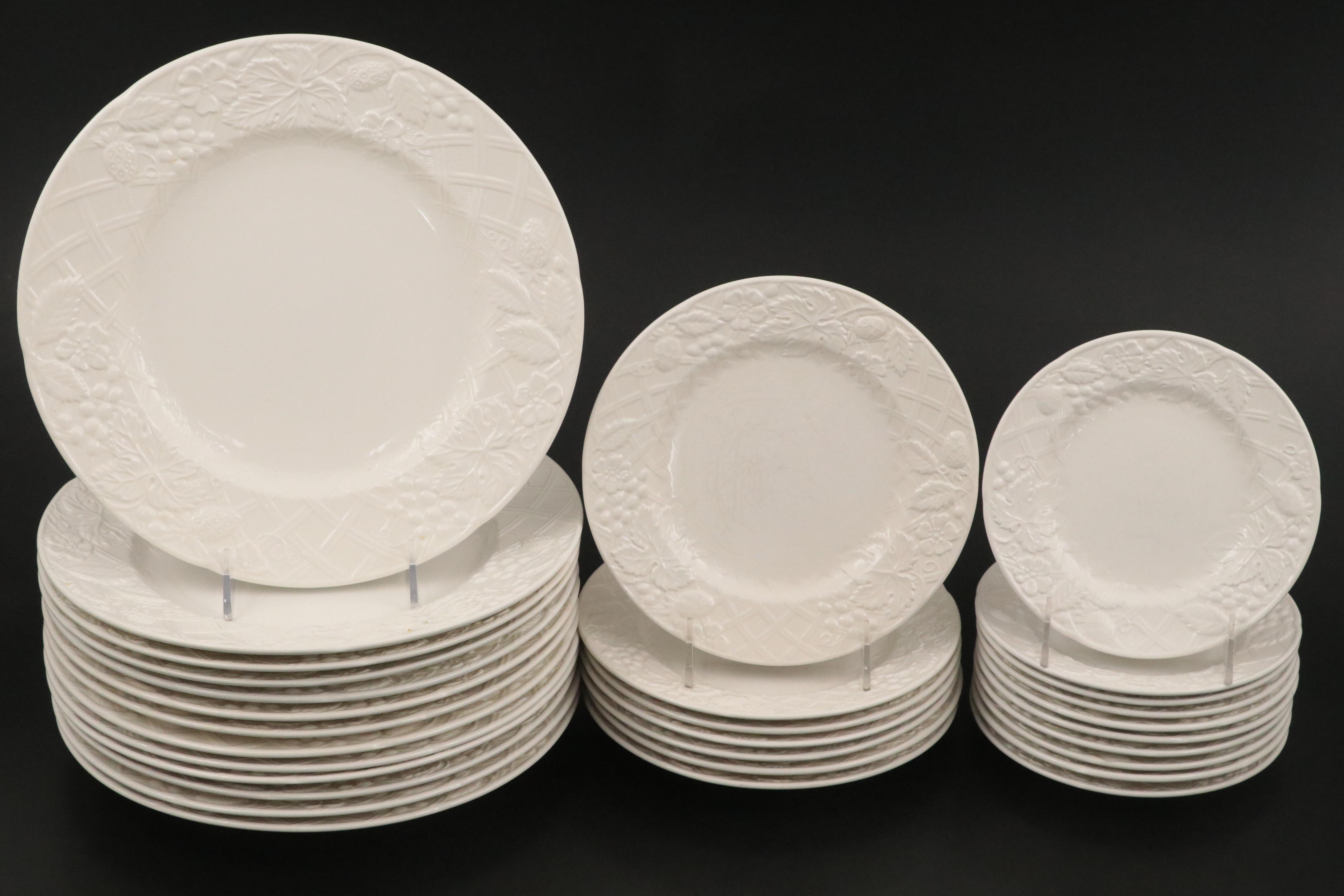 Mikasa "English Countryside" Ceramic Dinnerware, Late 20th C.