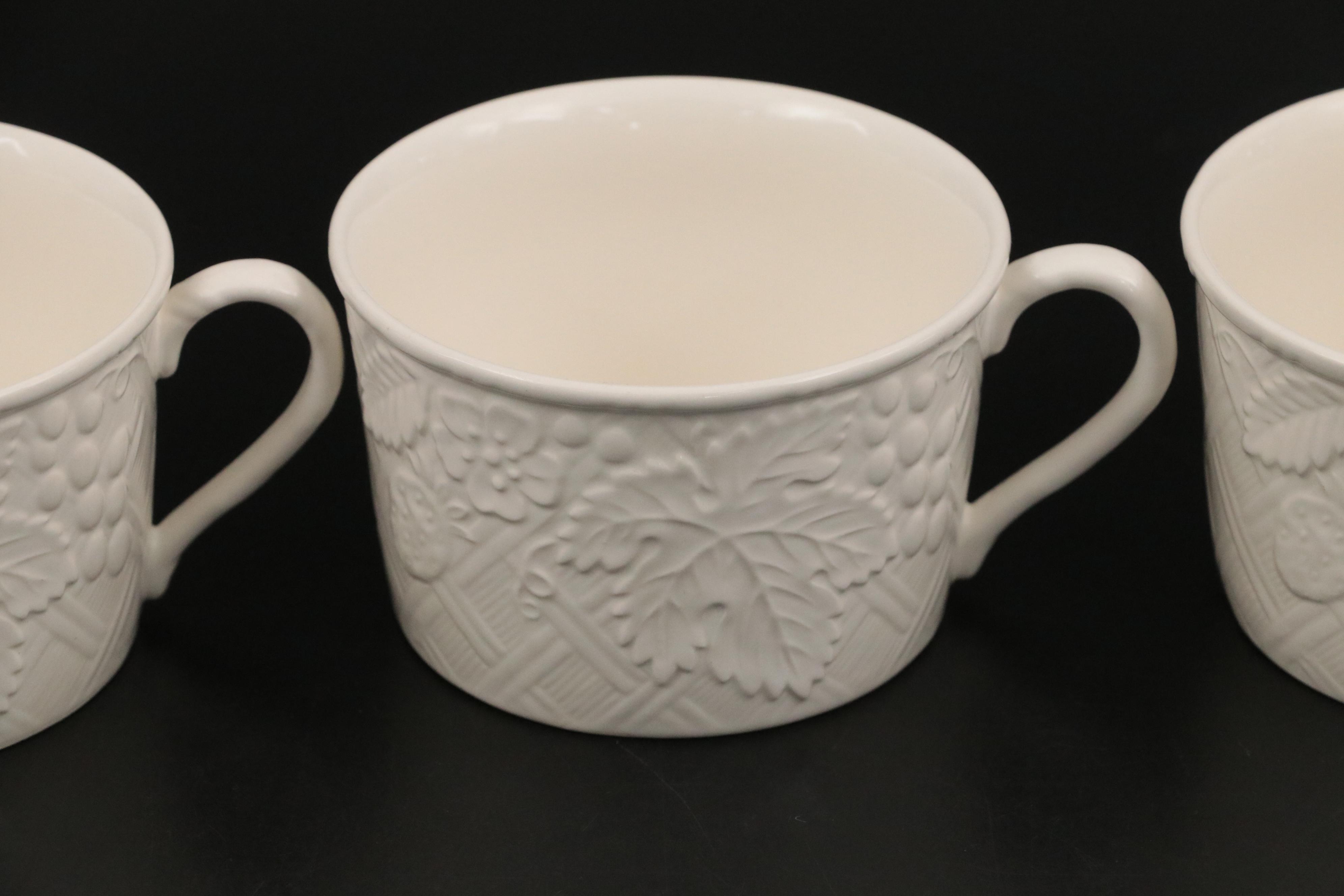 Mikasa "English Countryside" Ceramic Dinnerware, Late 20th C.