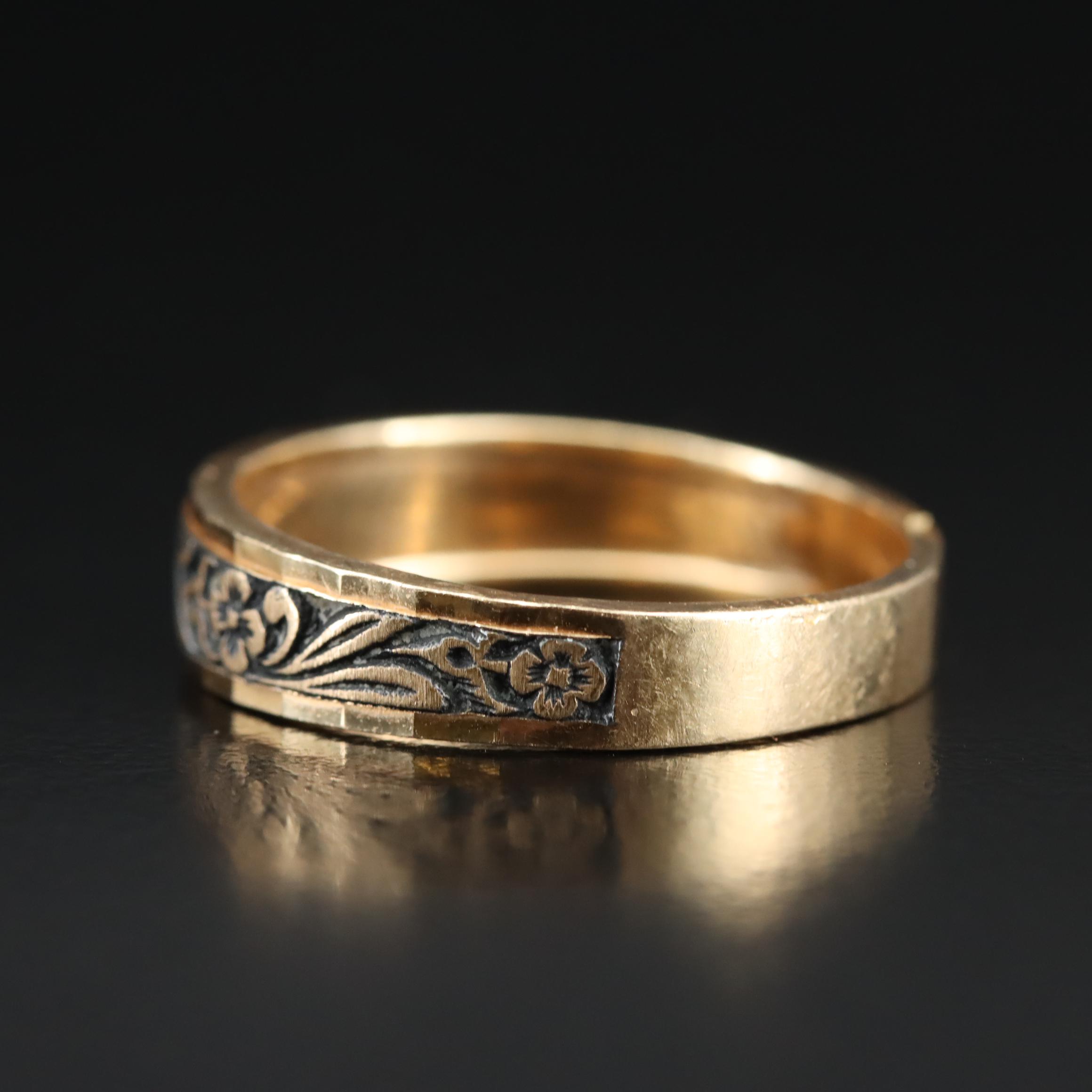 14K Floral Scroll Band