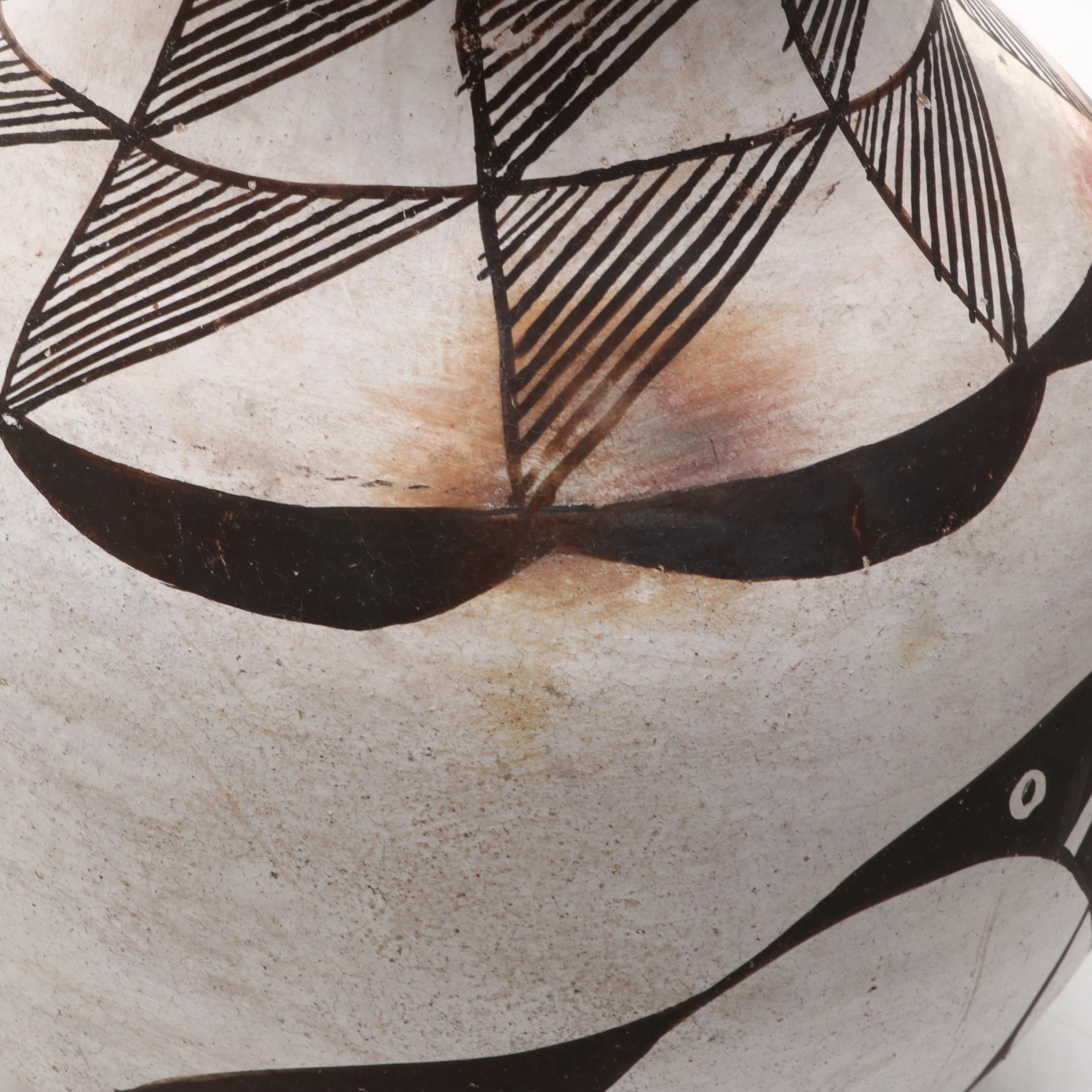 Simon Vallo Signed Acoma Pueblo Art Pottery Vase