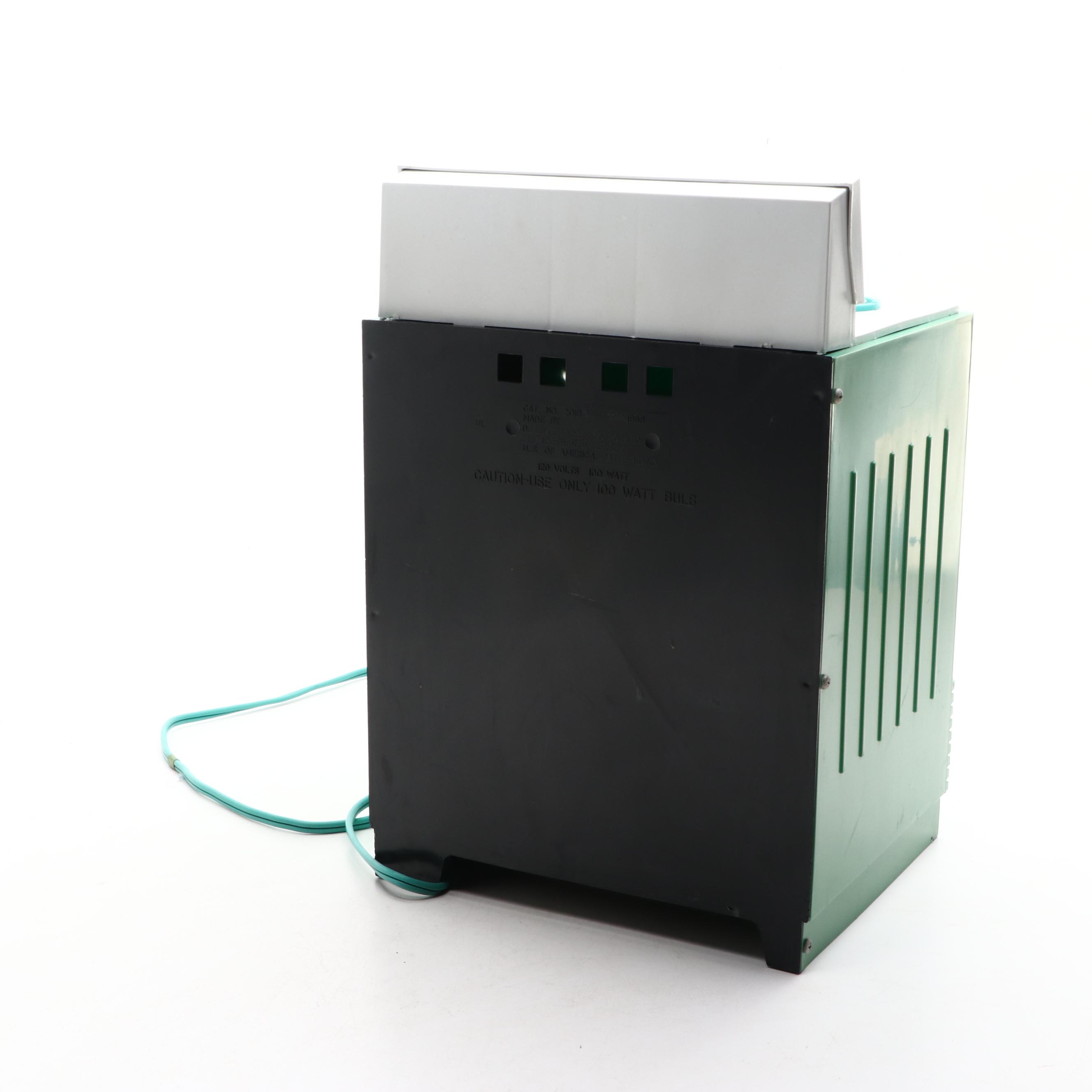 Deluxe Topper Corp. "Suzy Homemaker" Child's Range Oven Toy and Accessories