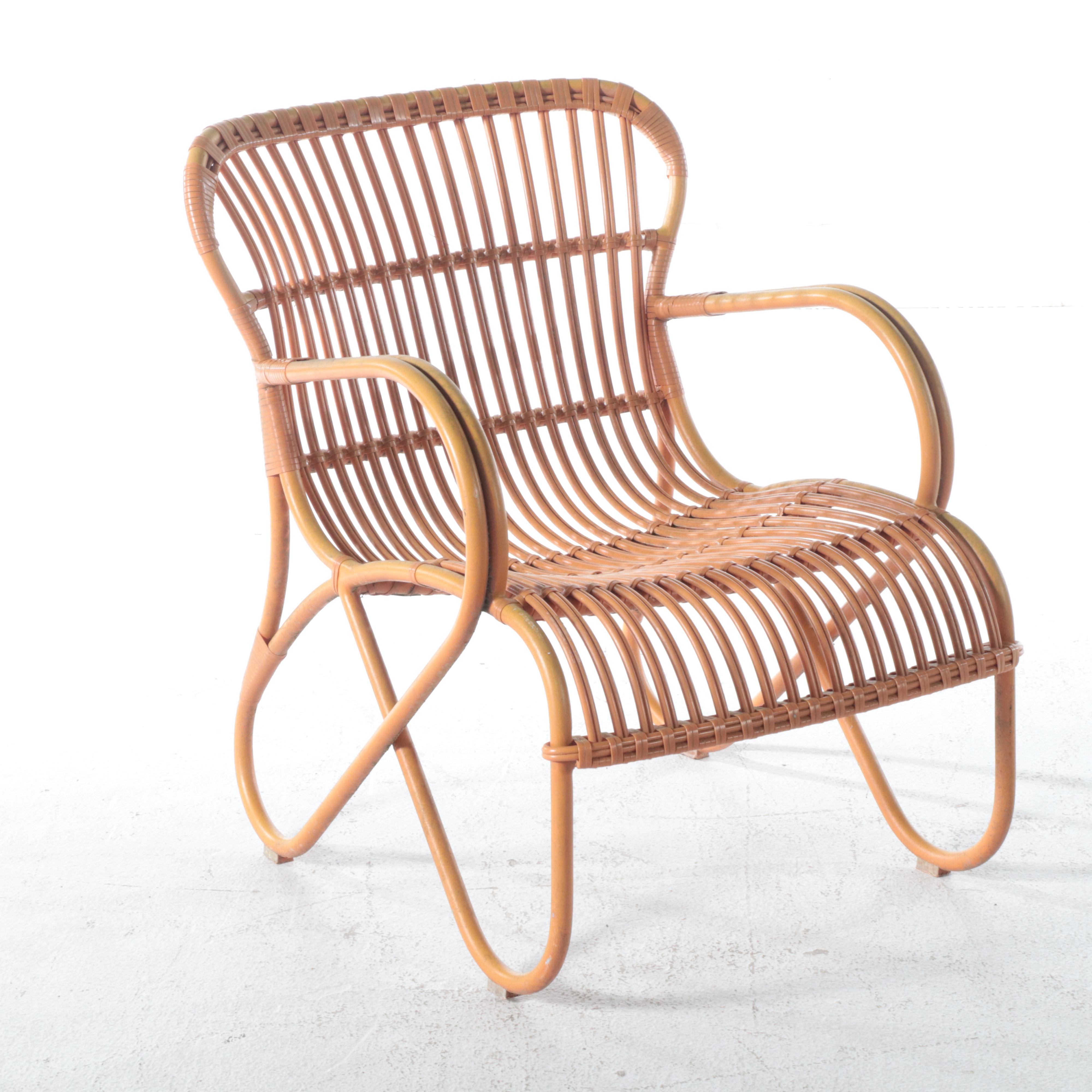 Pair of Painted Aluminum and Resin Wicker Patio Lounge Chairs EBTH