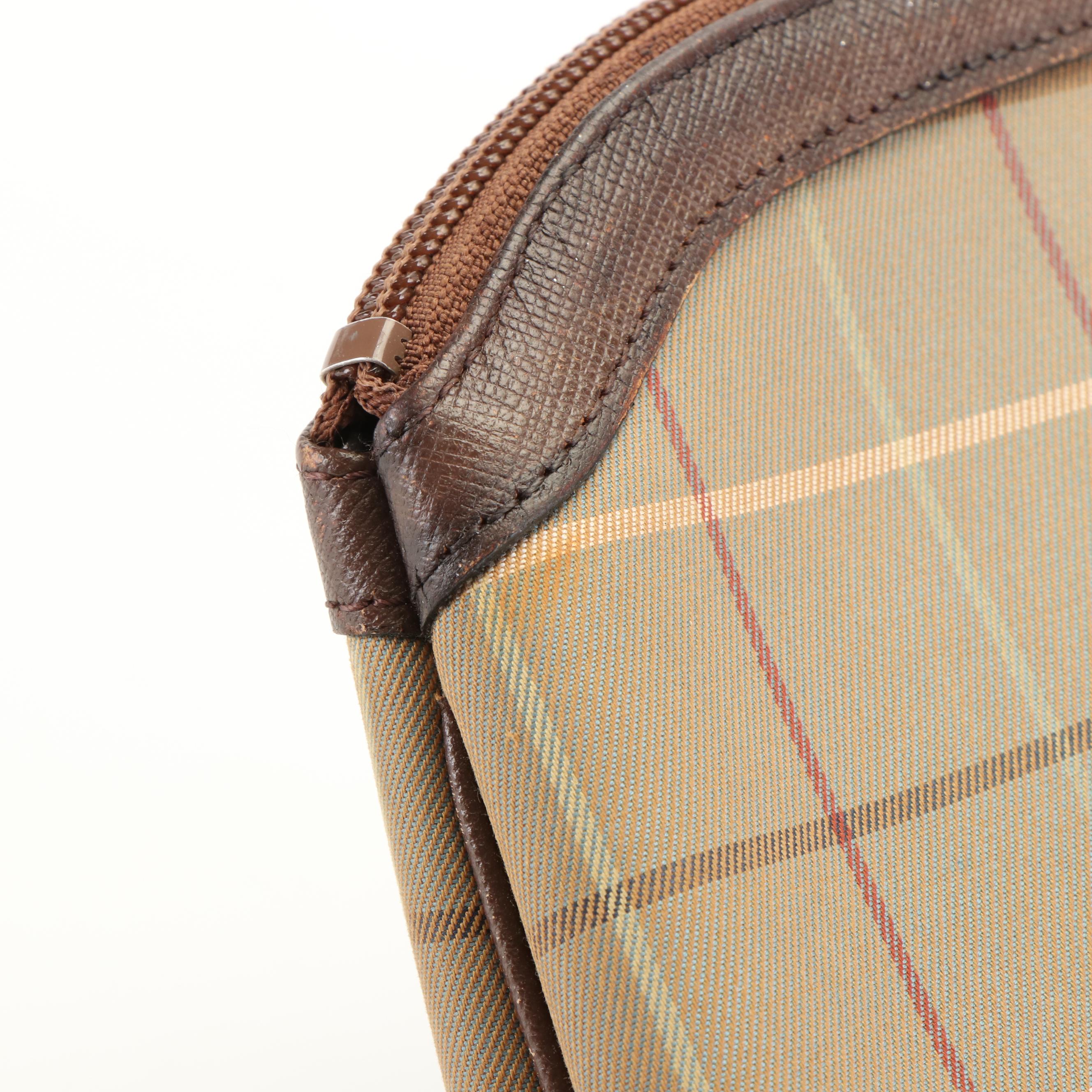 Burberry Vintage Check Pouch in Canvas and Leather