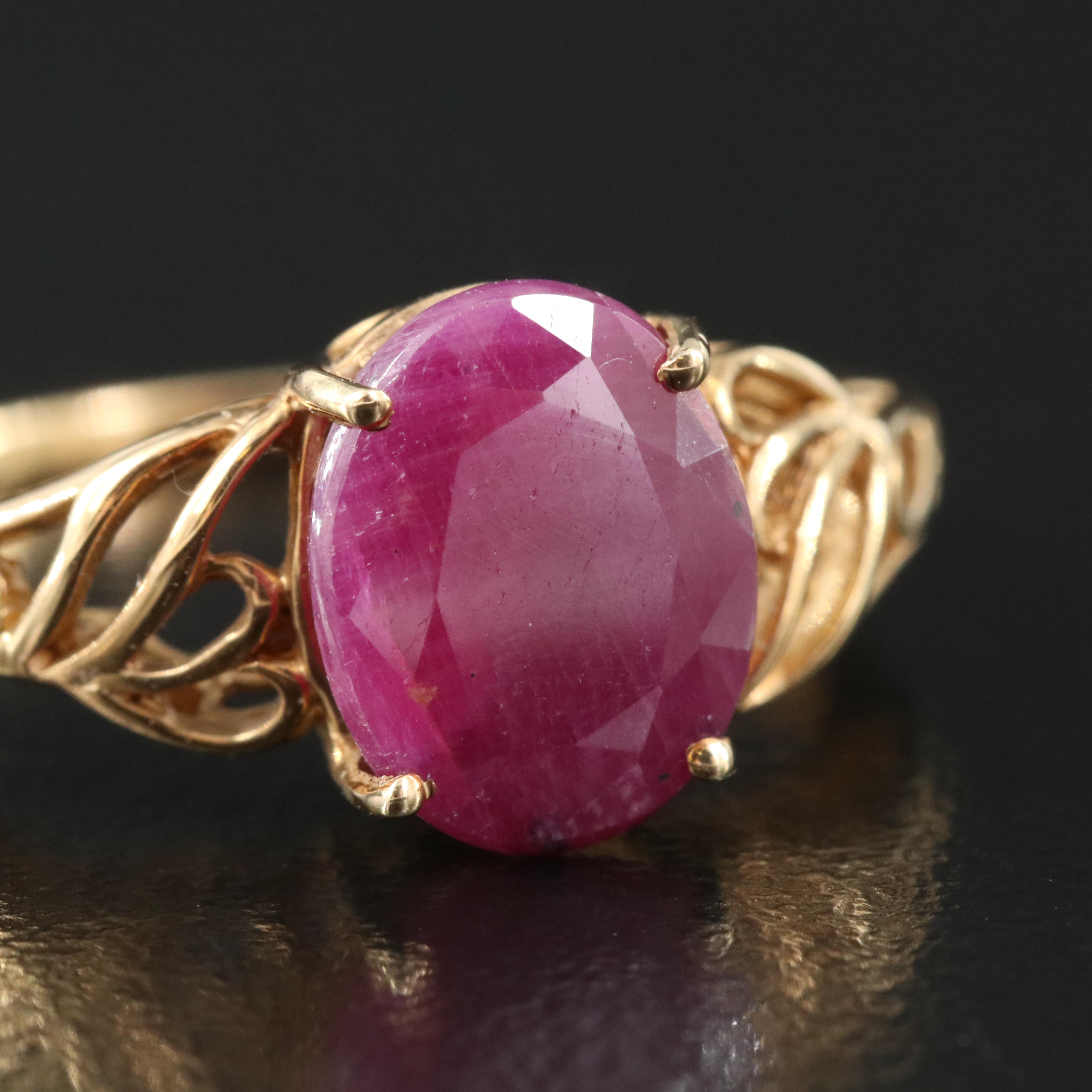 18K 3.11 CT Ruby Ring