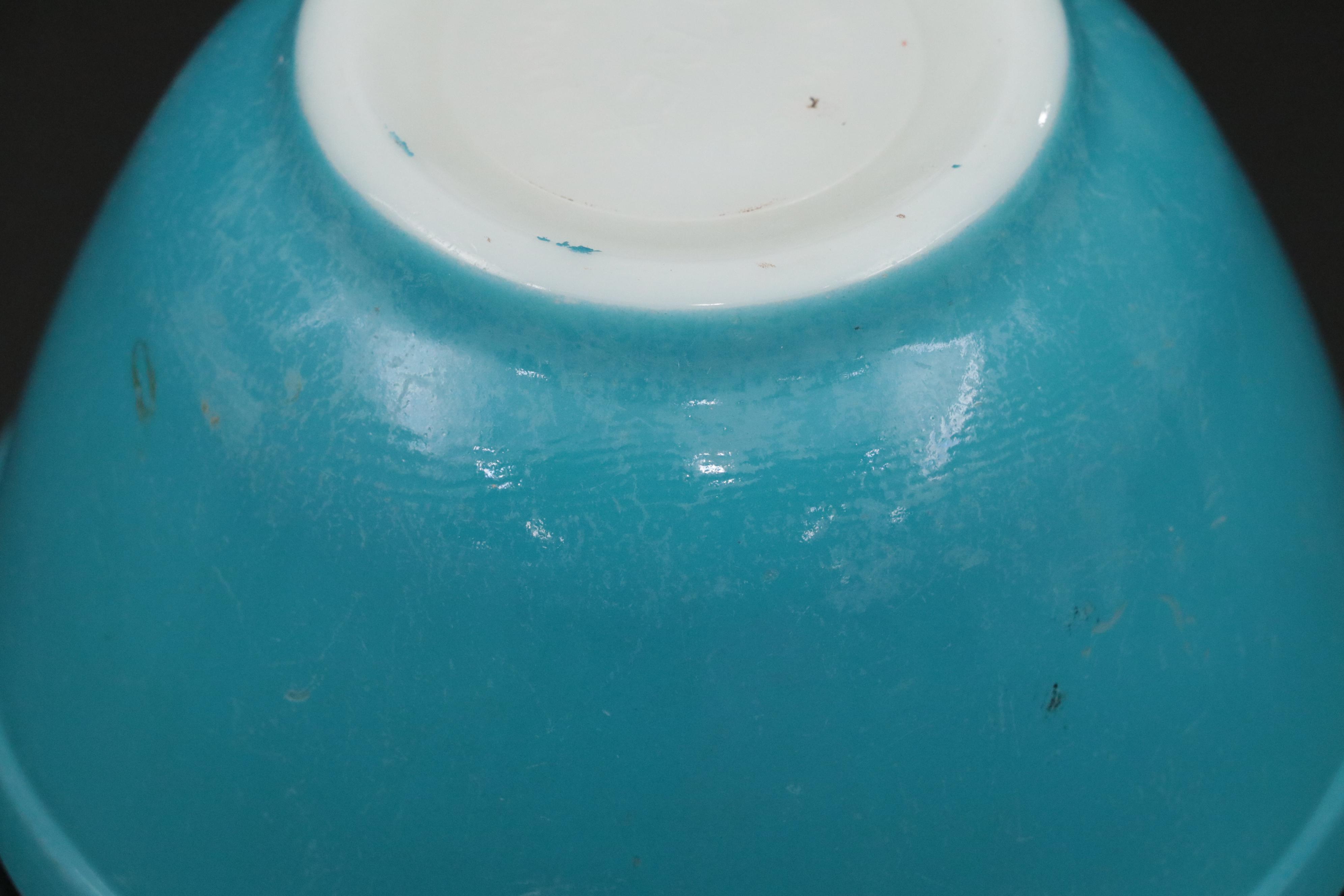 Pyrex "Primary Colors" Graduated Glass Mixing Bowls