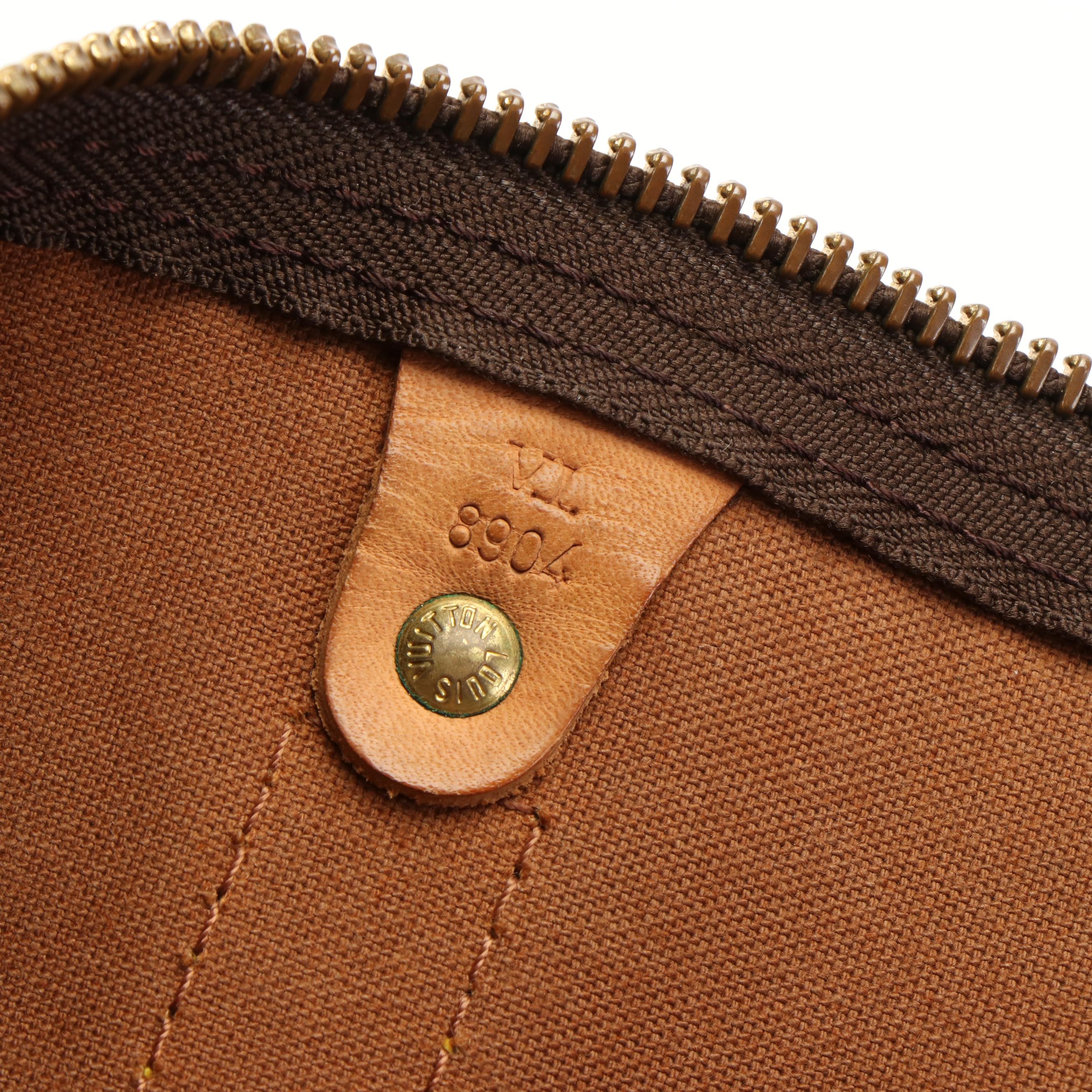 Louis Vuitton Keepall 45 Duffle Bag in Monogram Canvas