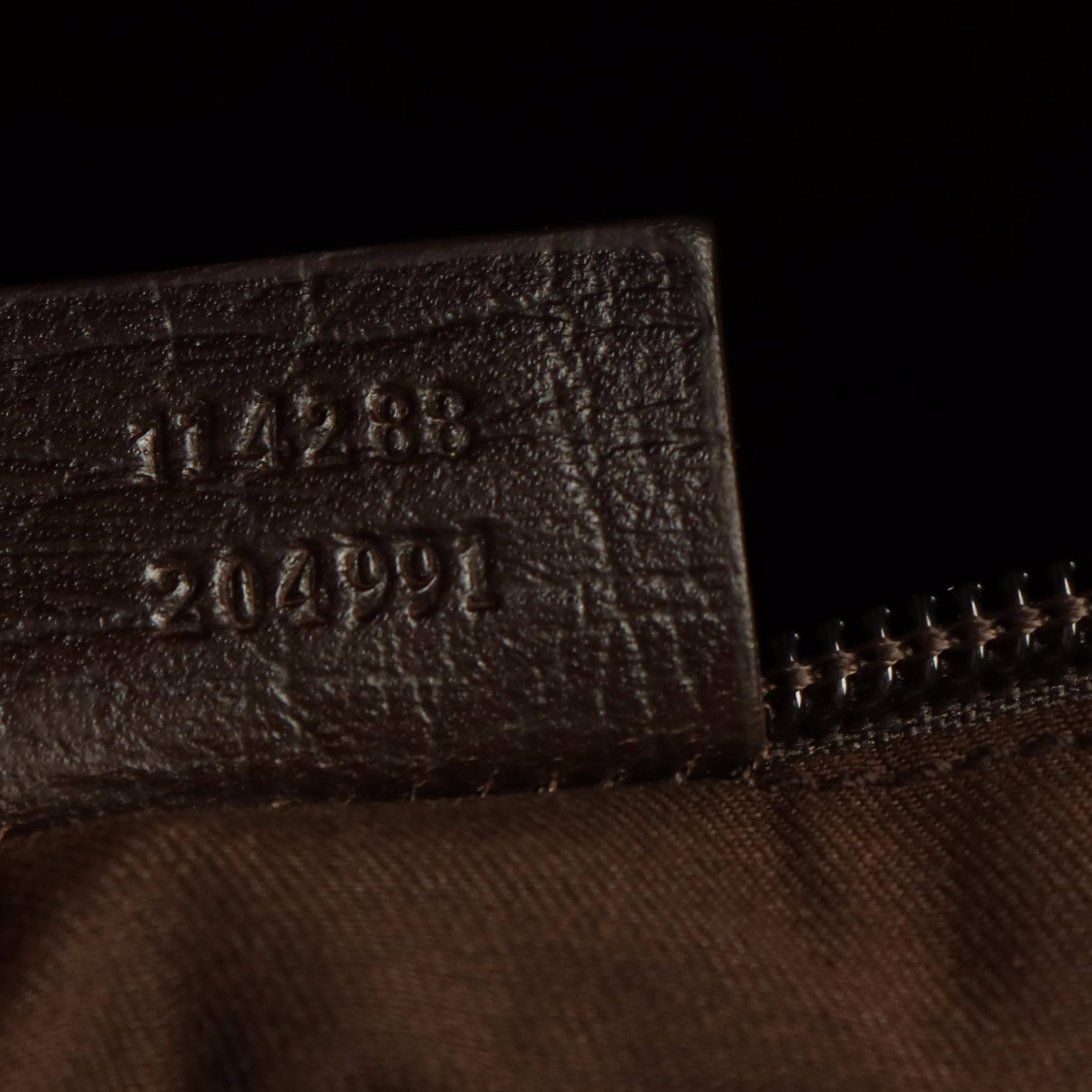 Gucci GG Supreme Tote Bag in Beige/Brown Leather