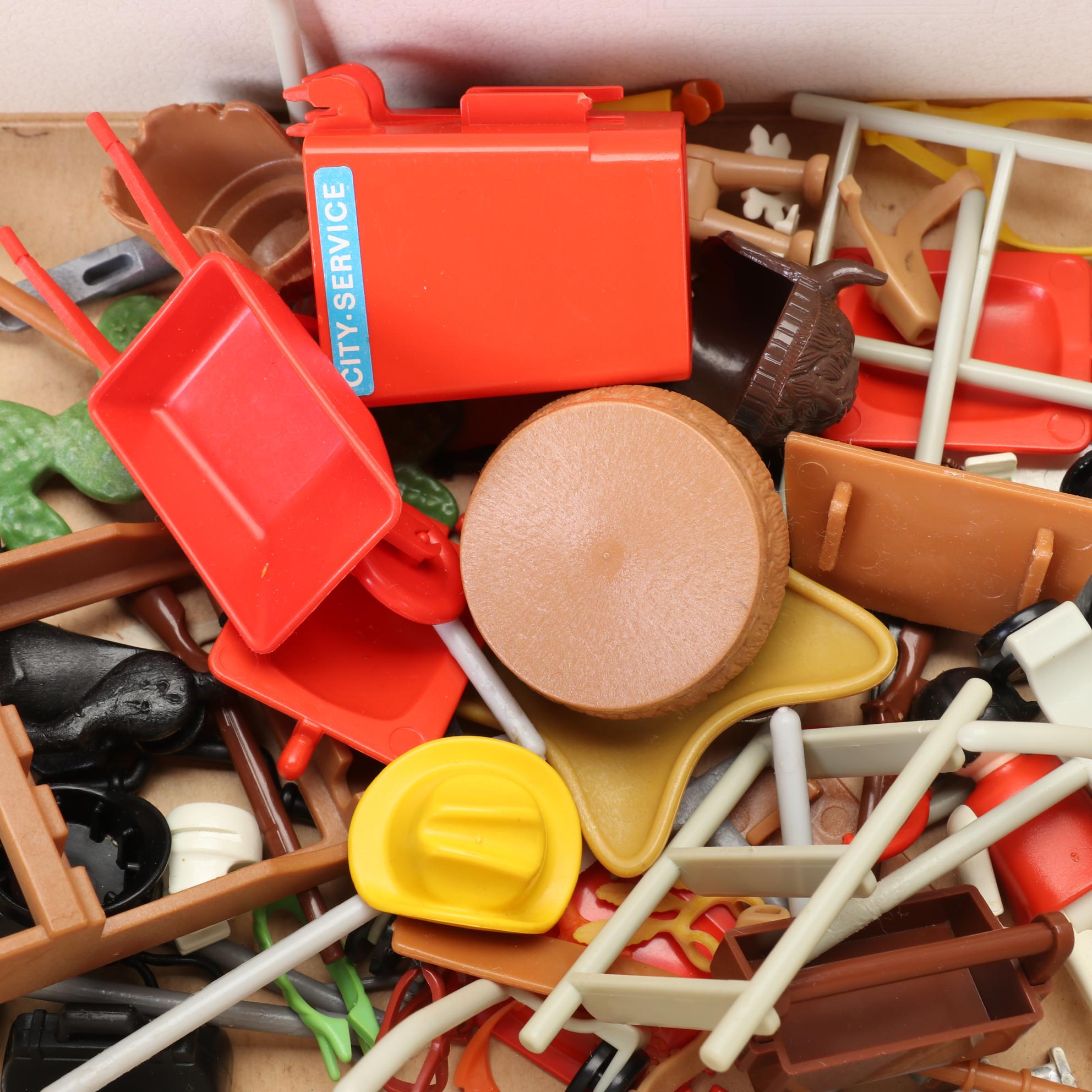 Fisher Price Little People Main Street and Play Family House with Extras