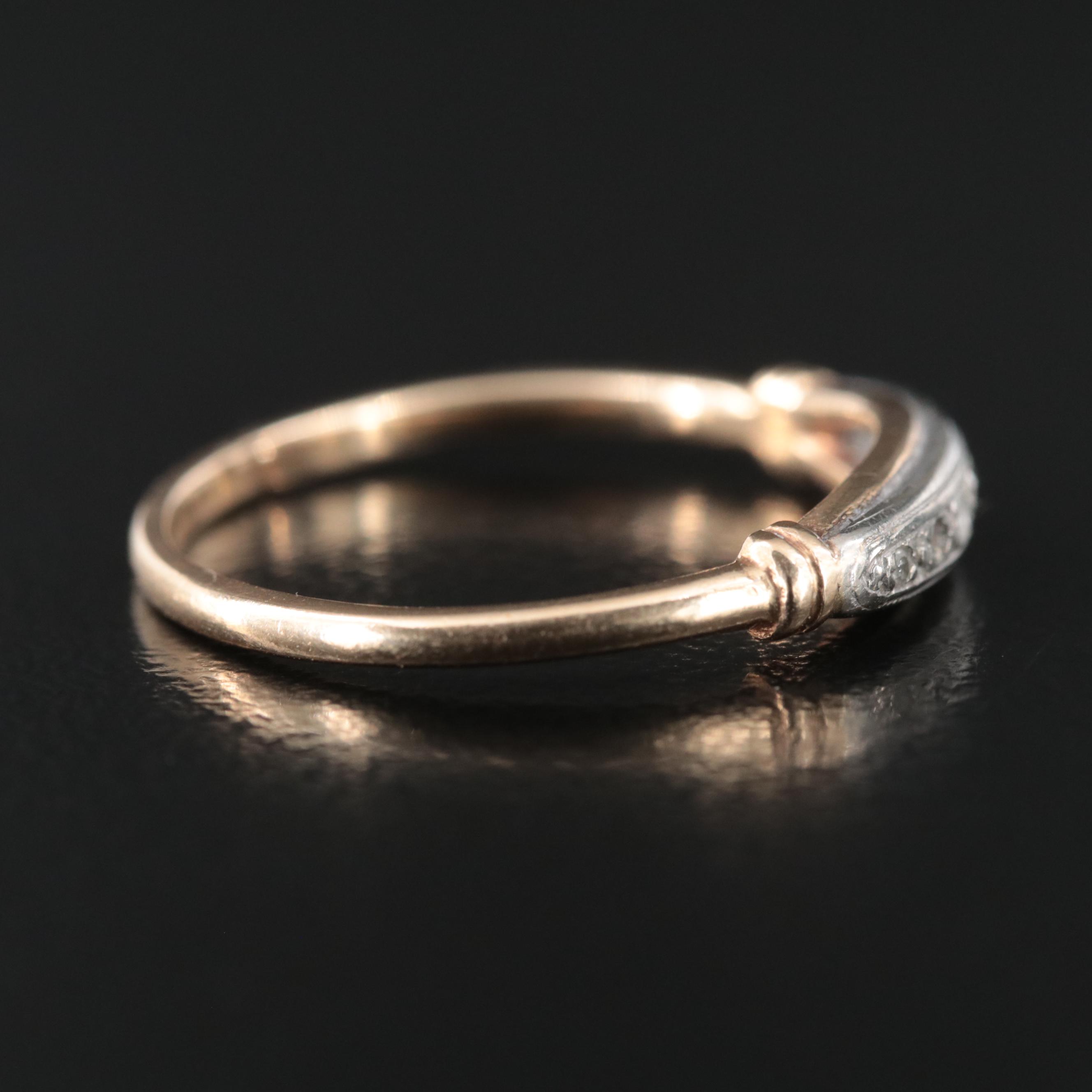 Vintage 14K 0.06 CTW Diamond Ring