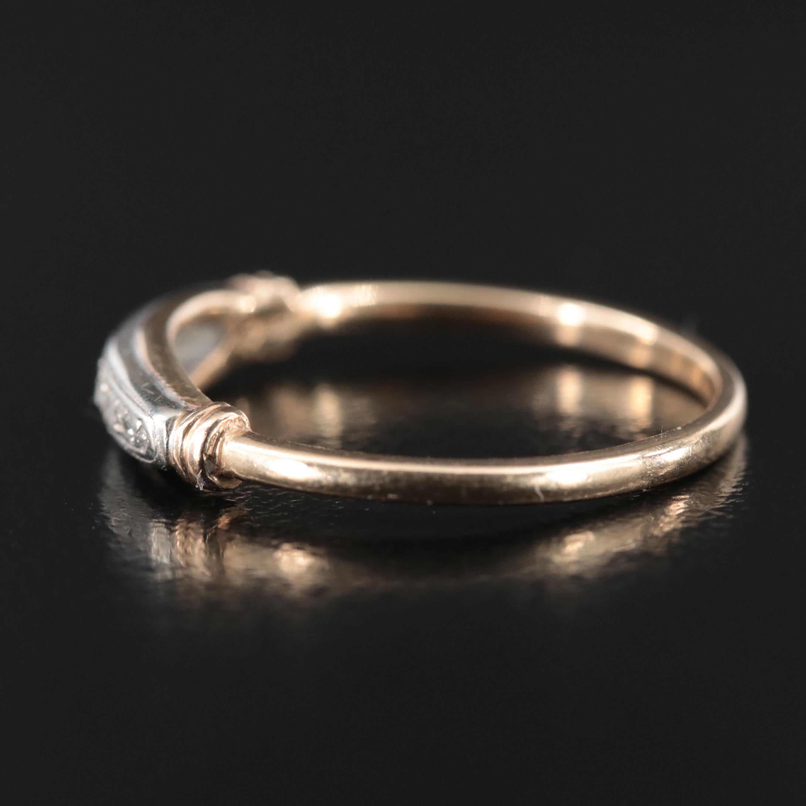 Vintage 14K 0.06 CTW Diamond Ring