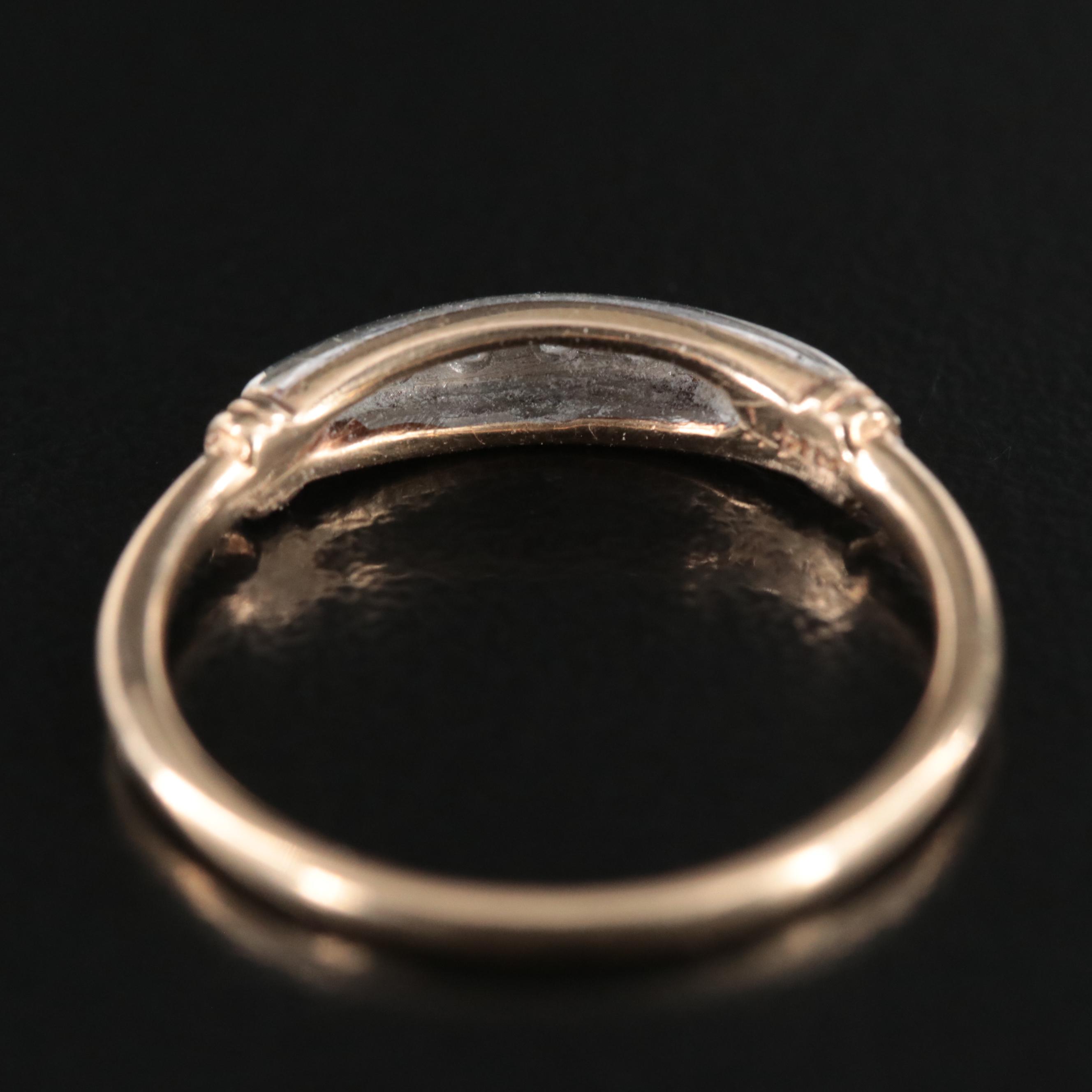 Vintage 14K 0.06 CTW Diamond Ring