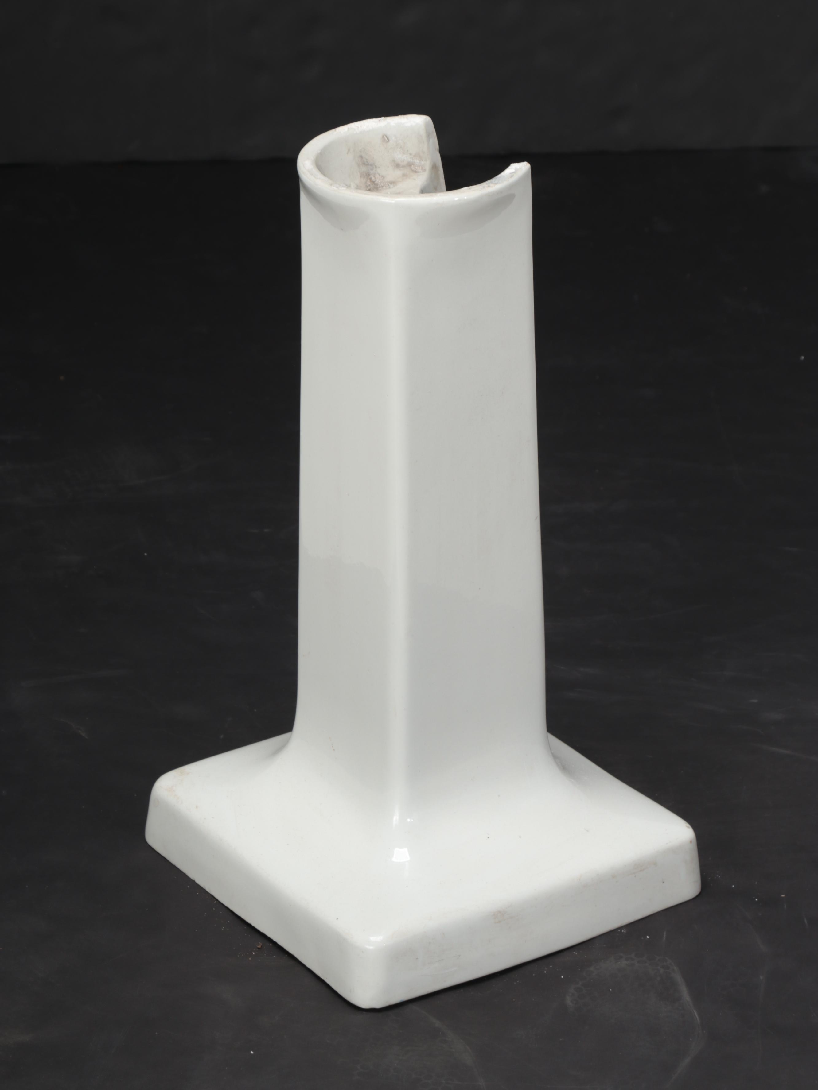 American Standard Porcelain Pedestal Sink, Early 20th Century