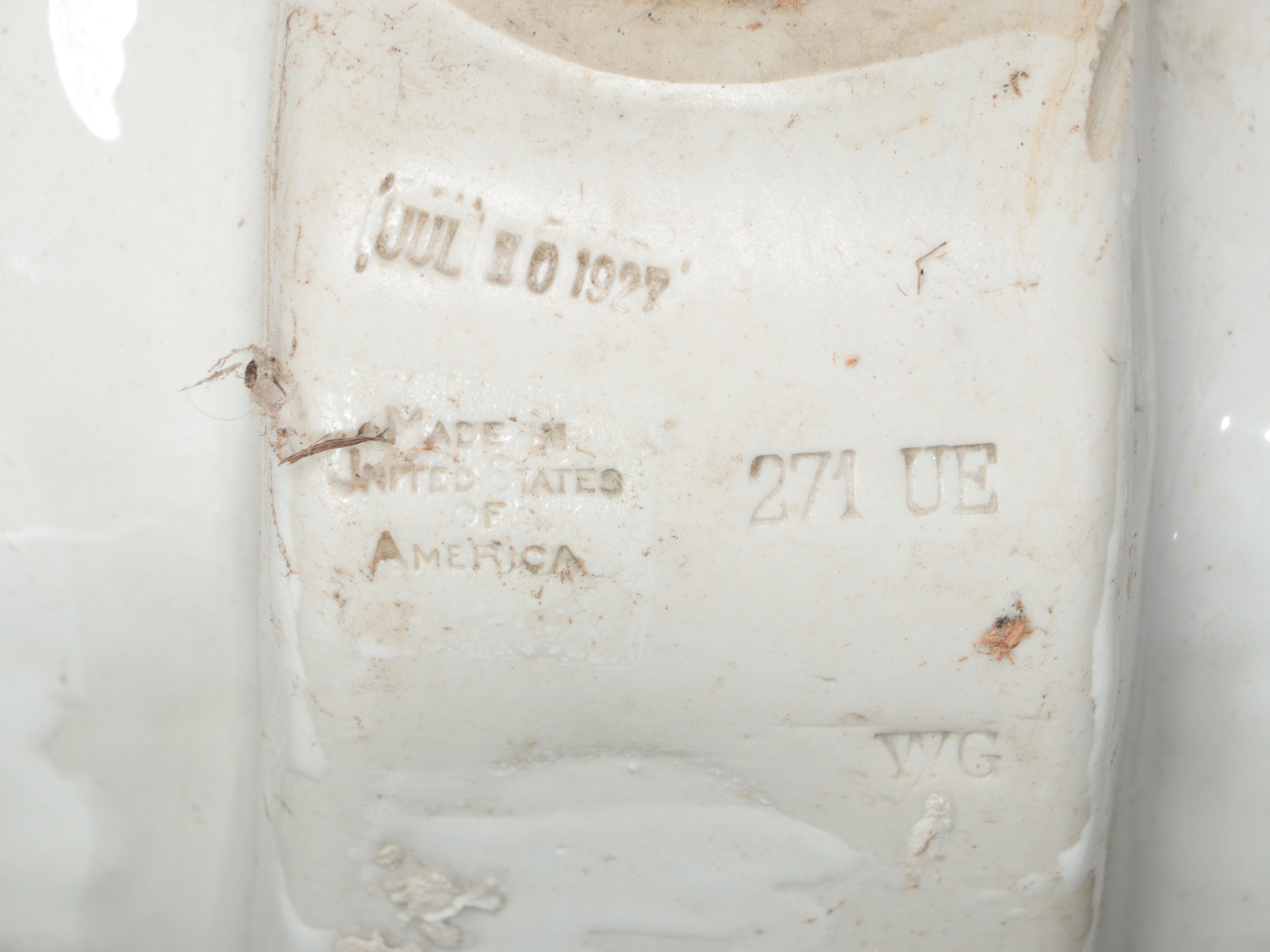 American Standard Porcelain Pedestal Sink, Early 20th Century