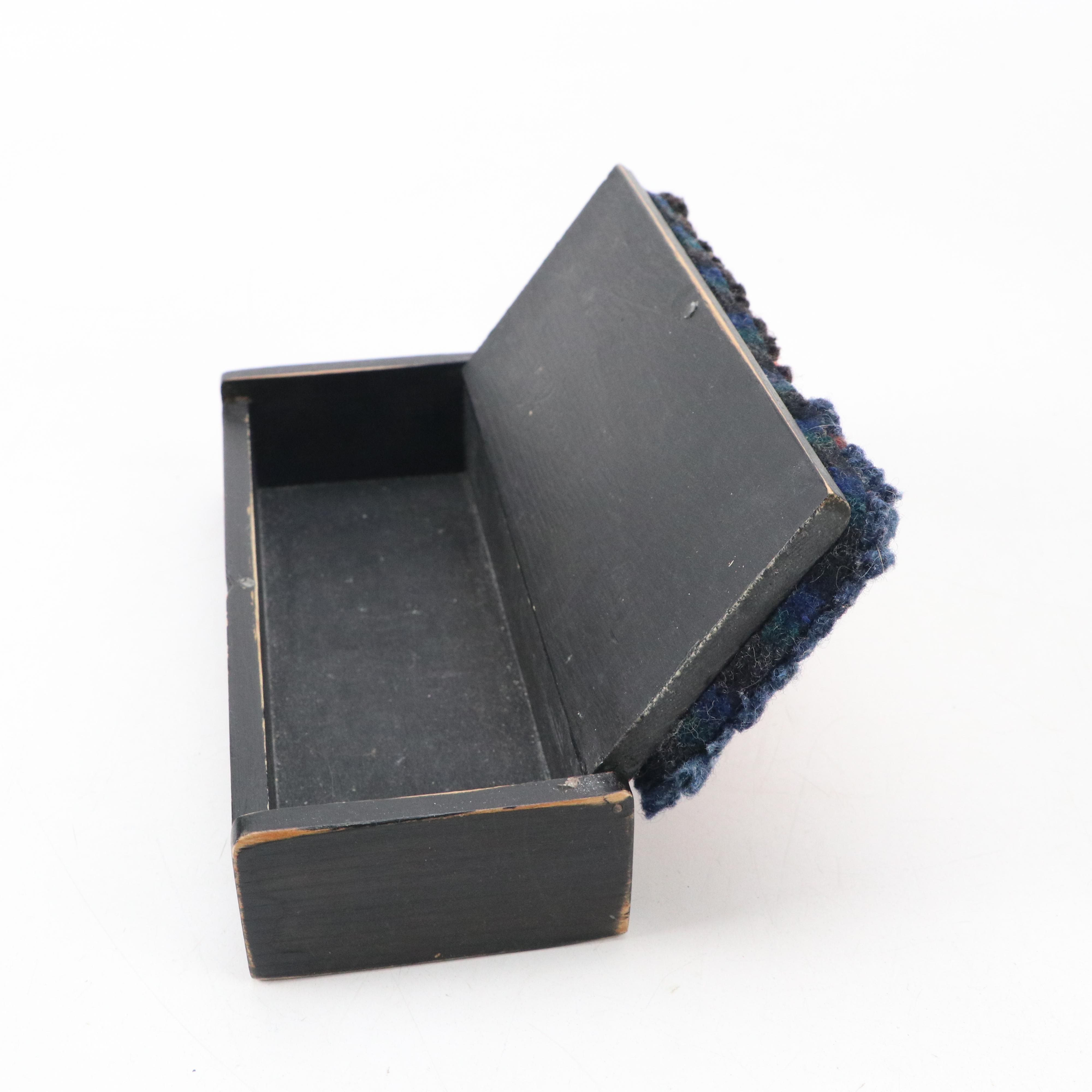 Danforth Pewter Oil Lamp with Other Pewterware and Seasonal Décor