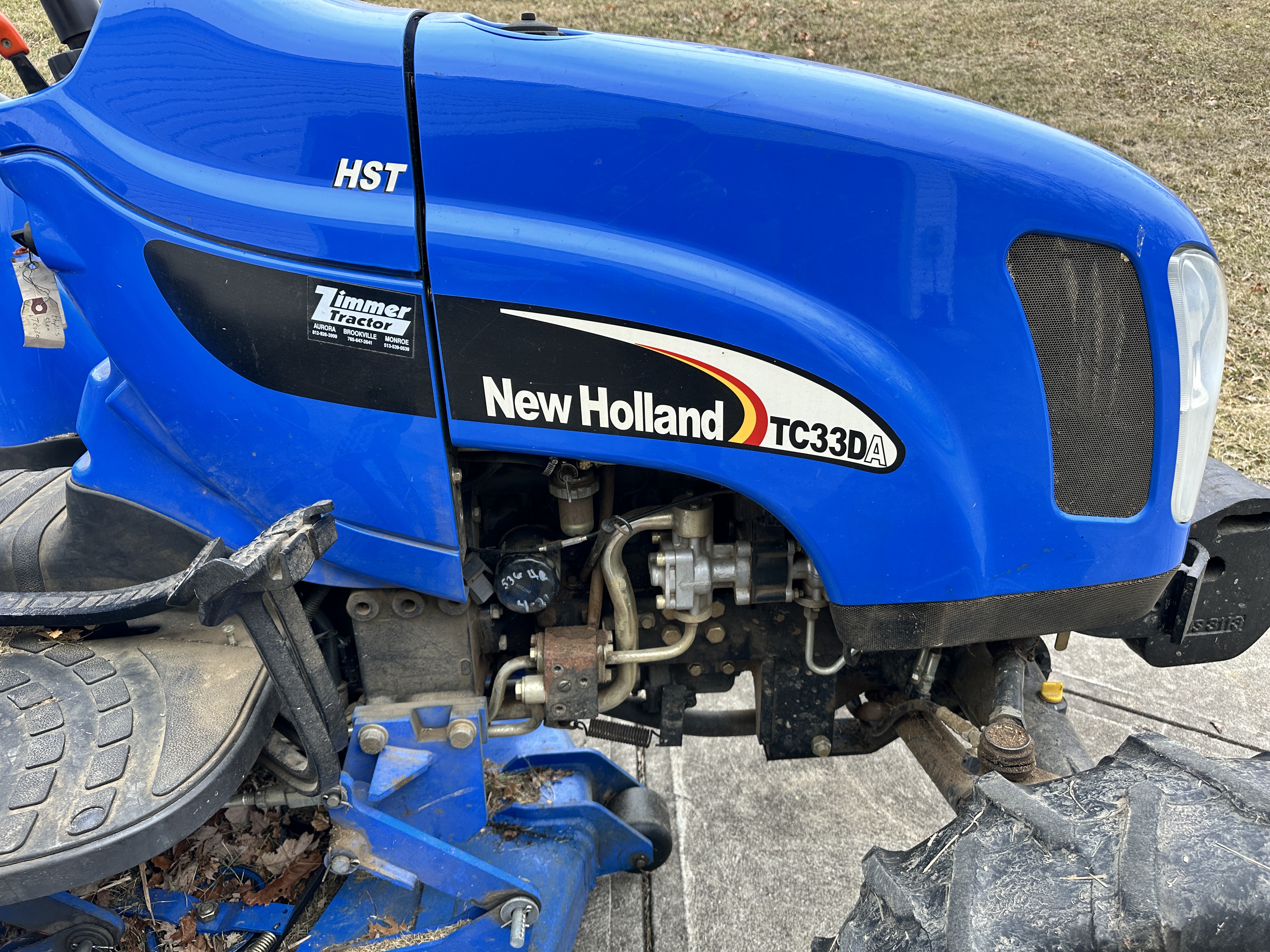 New Holland TC33DA, HST 4 x 4 Compact Diesel Tractor with Accessories