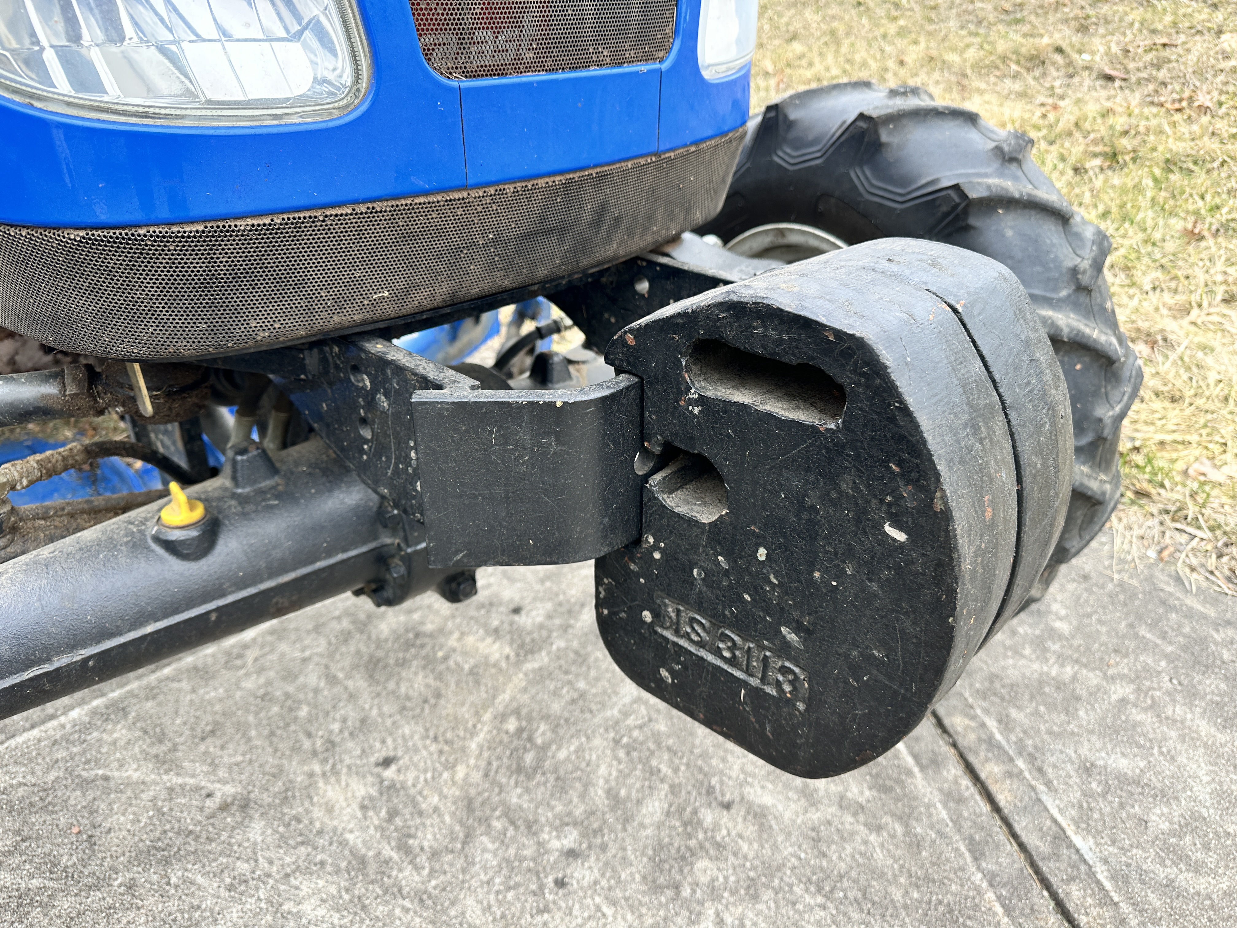 New Holland TC33DA, HST 4 x 4 Compact Diesel Tractor with Accessories