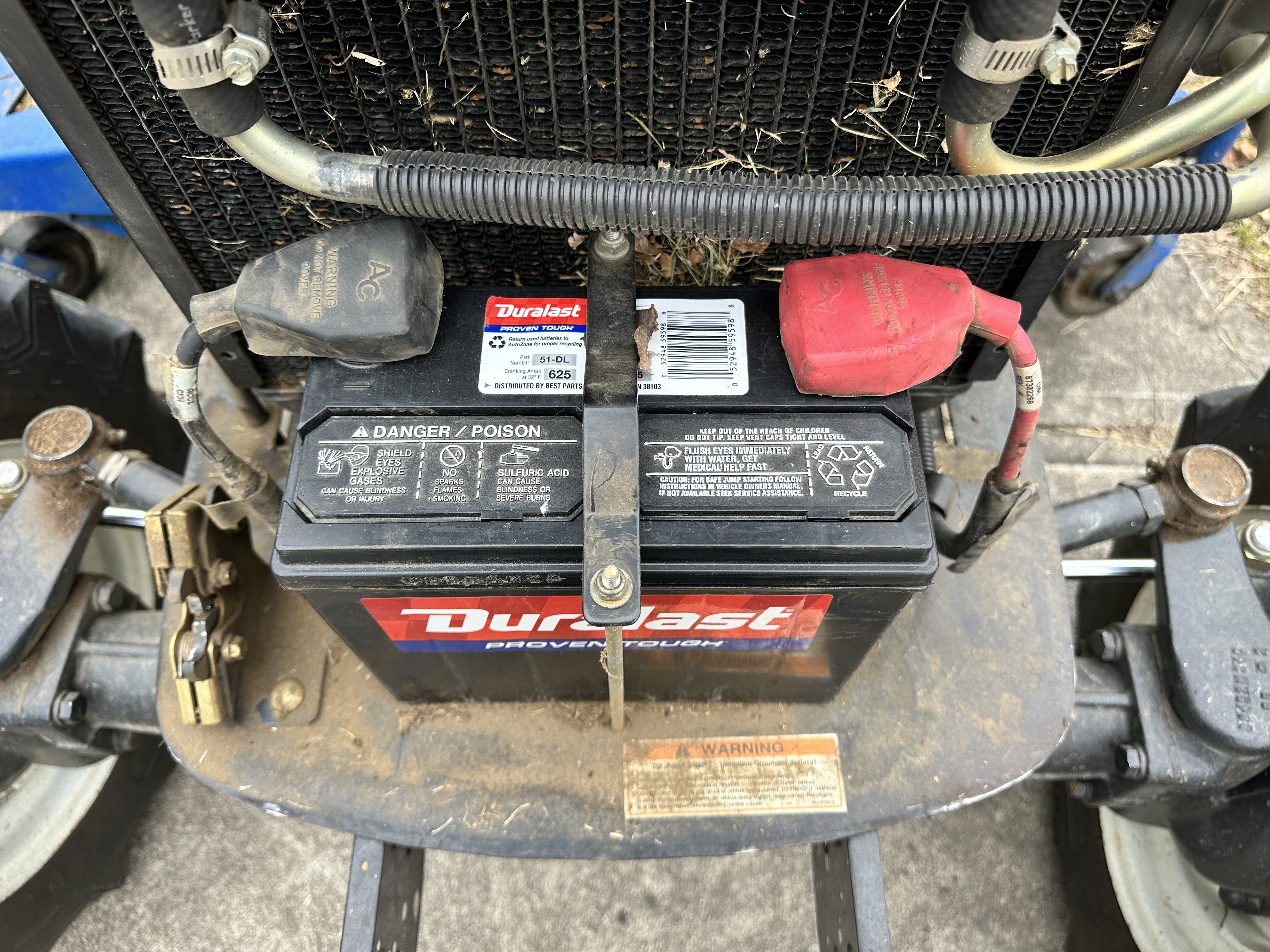 New Holland TC33DA, HST 4 x 4 Compact Diesel Tractor with Accessories