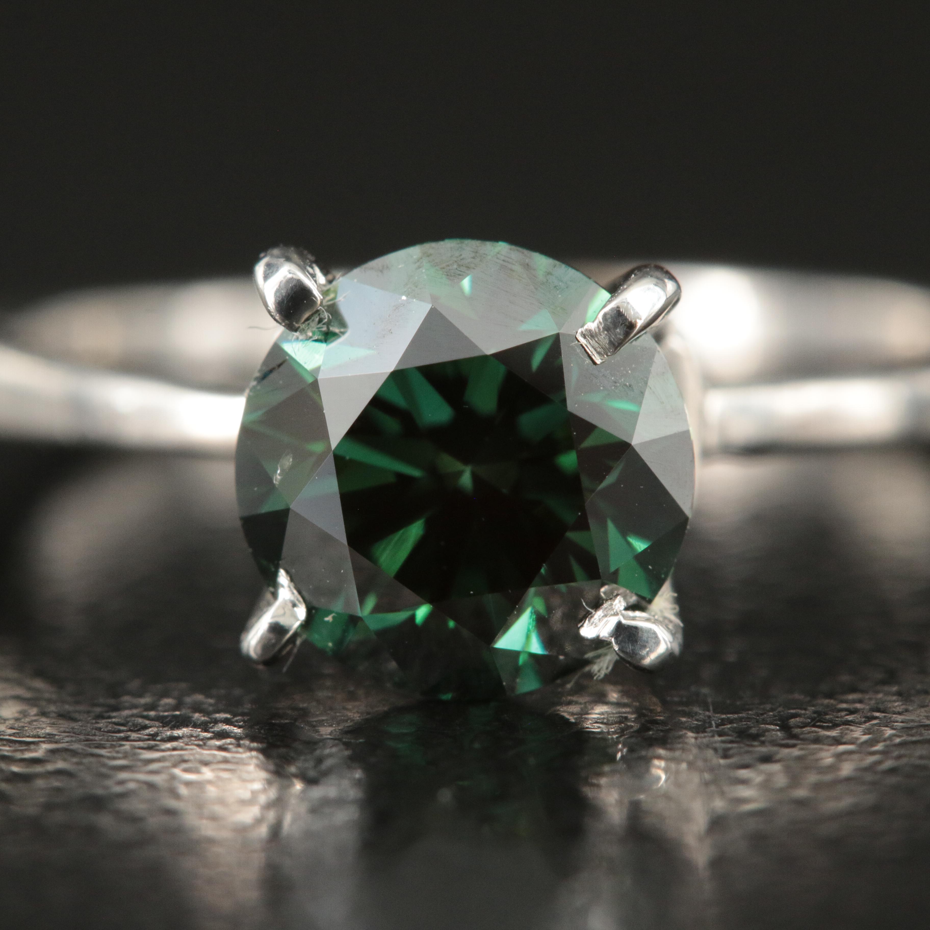 18K 1.51 CT (Origin Undertermined) Fancy Dark Green Diamond Solitaire Ring