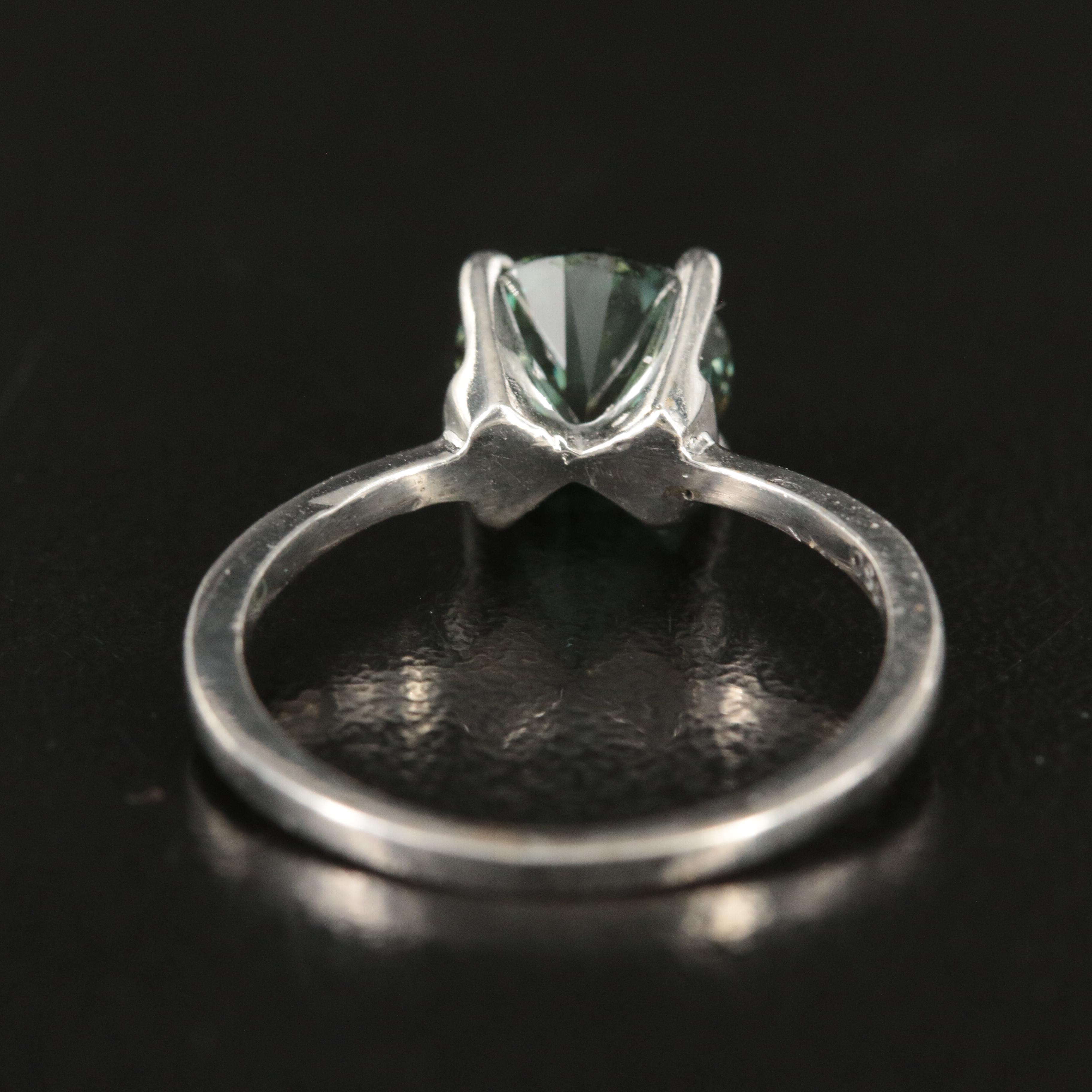 18K 1.51 CT (Origin Undertermined) Fancy Dark Green Diamond Solitaire Ring