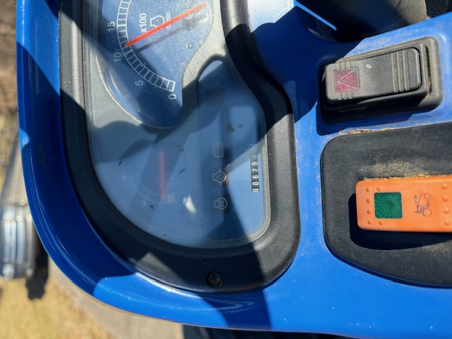 New Holland TC33DA, HST 4 x 4 Compact Diesel Tractor with Accessories