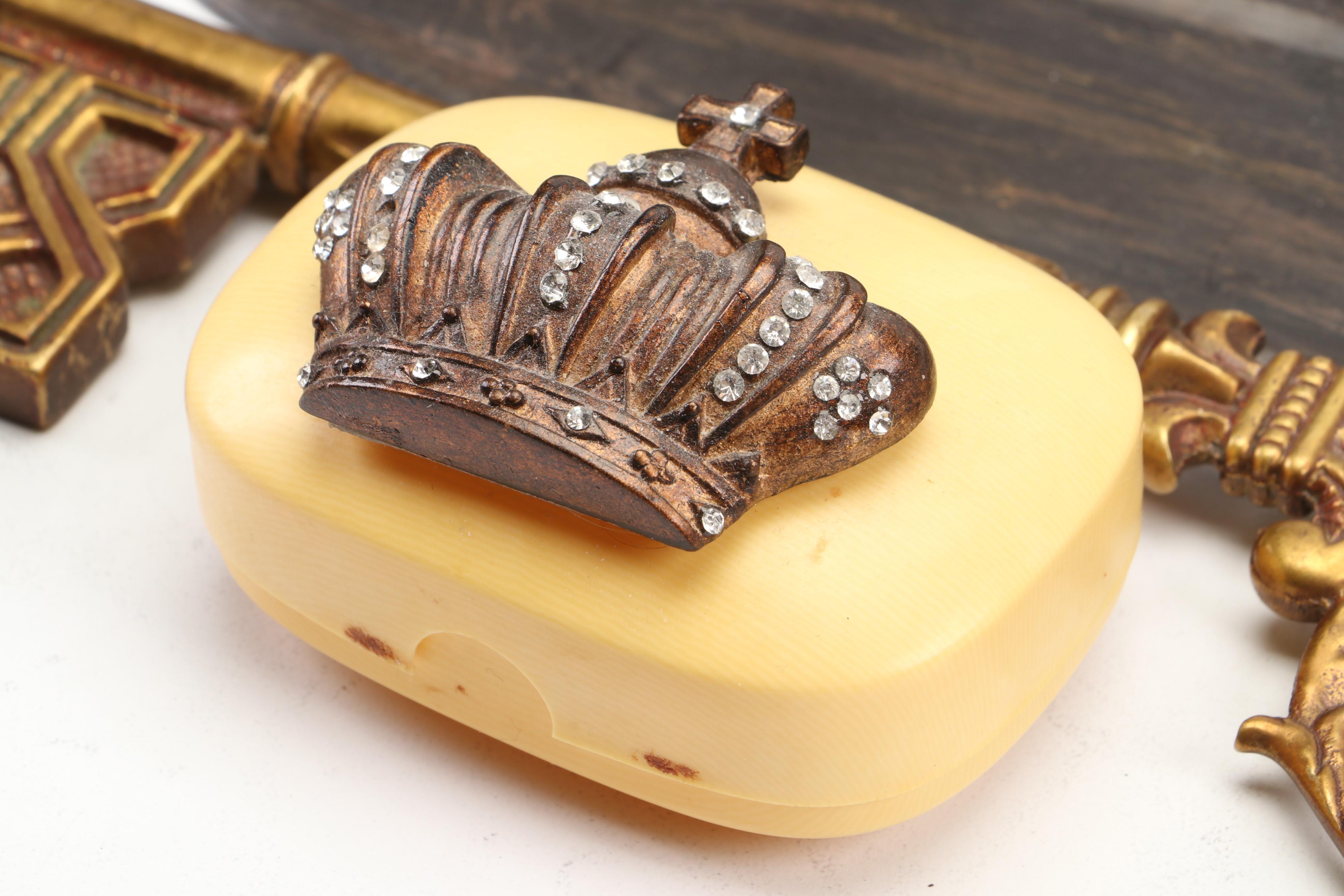 Historic Royal Palaces Golden Jubilee Dish with Crowns and Other Decor