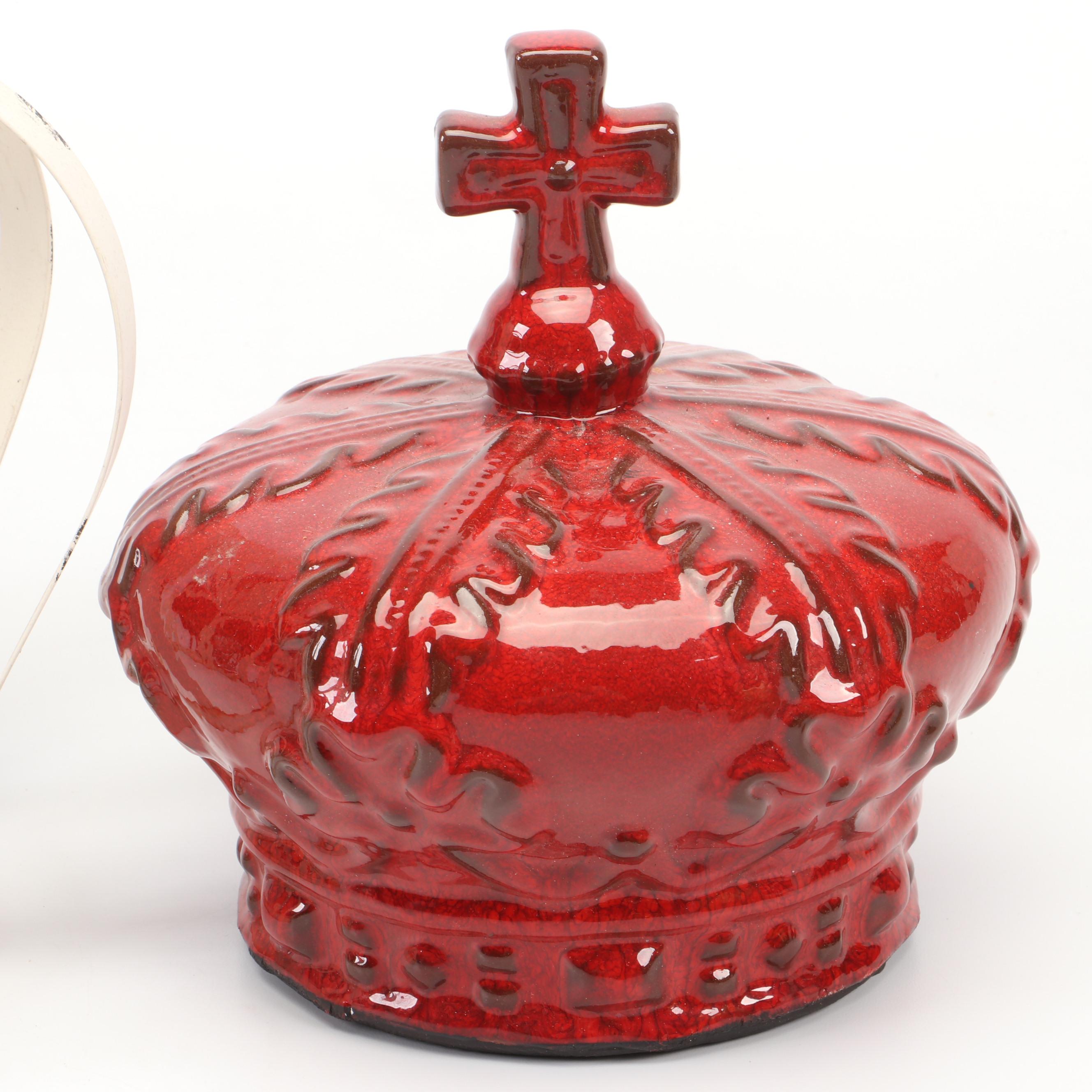 Historic Royal Palaces Golden Jubilee Dish with Crowns and Other Decor