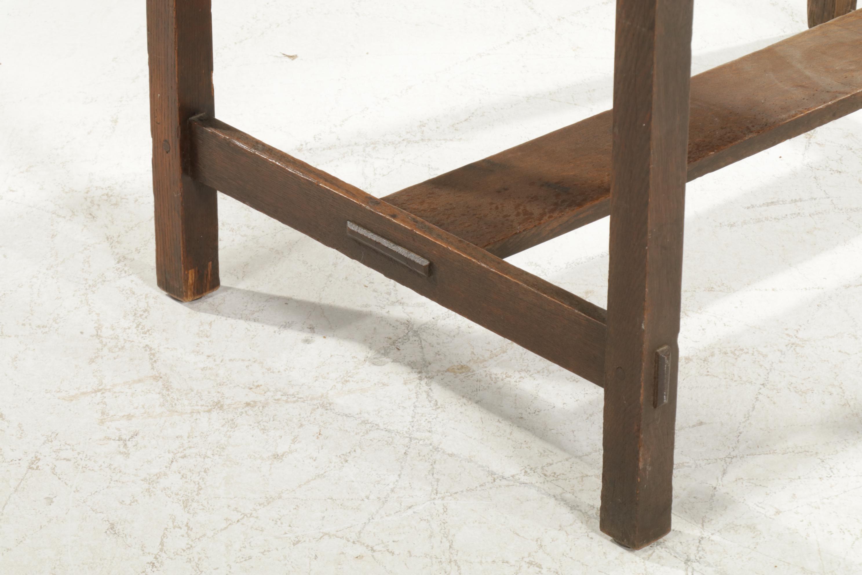 Limbert Arts & Crafts Oak Library Table, Circa 1910