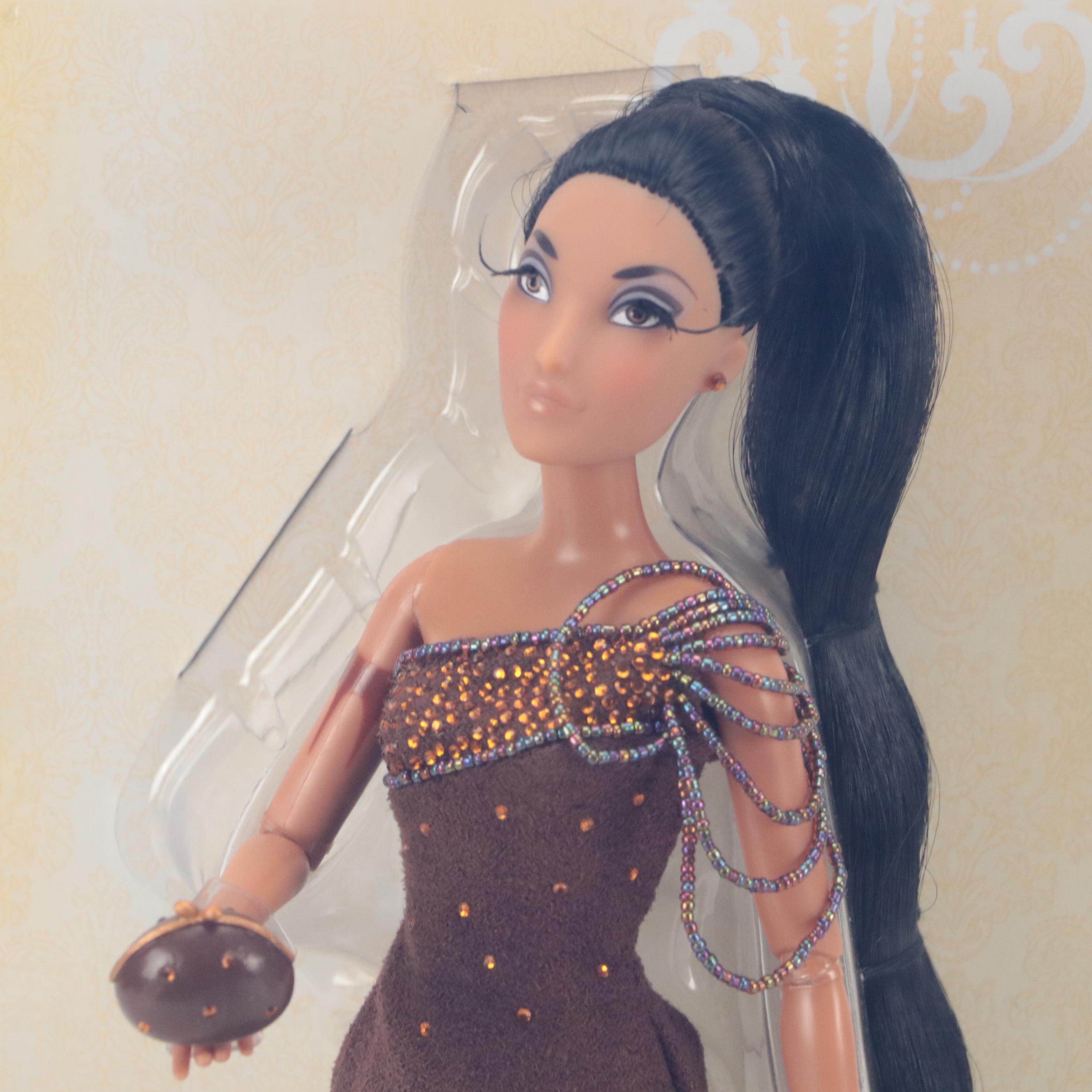 Disney Princess Designer Collection Pocahontas and Rapunzel Dolls