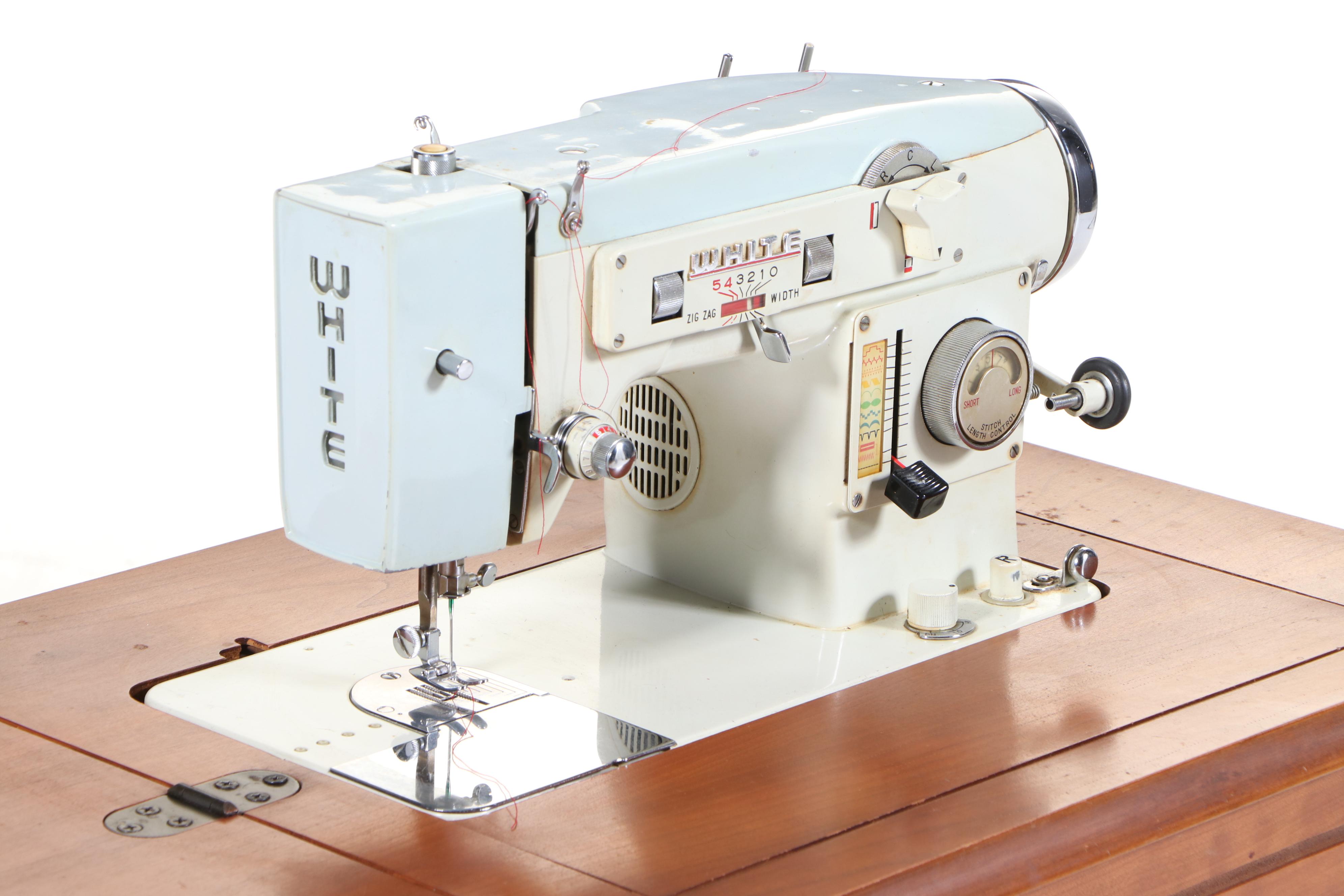 White Model 578 Sewing Machine with Wood Cabinet, Mid-20th Century