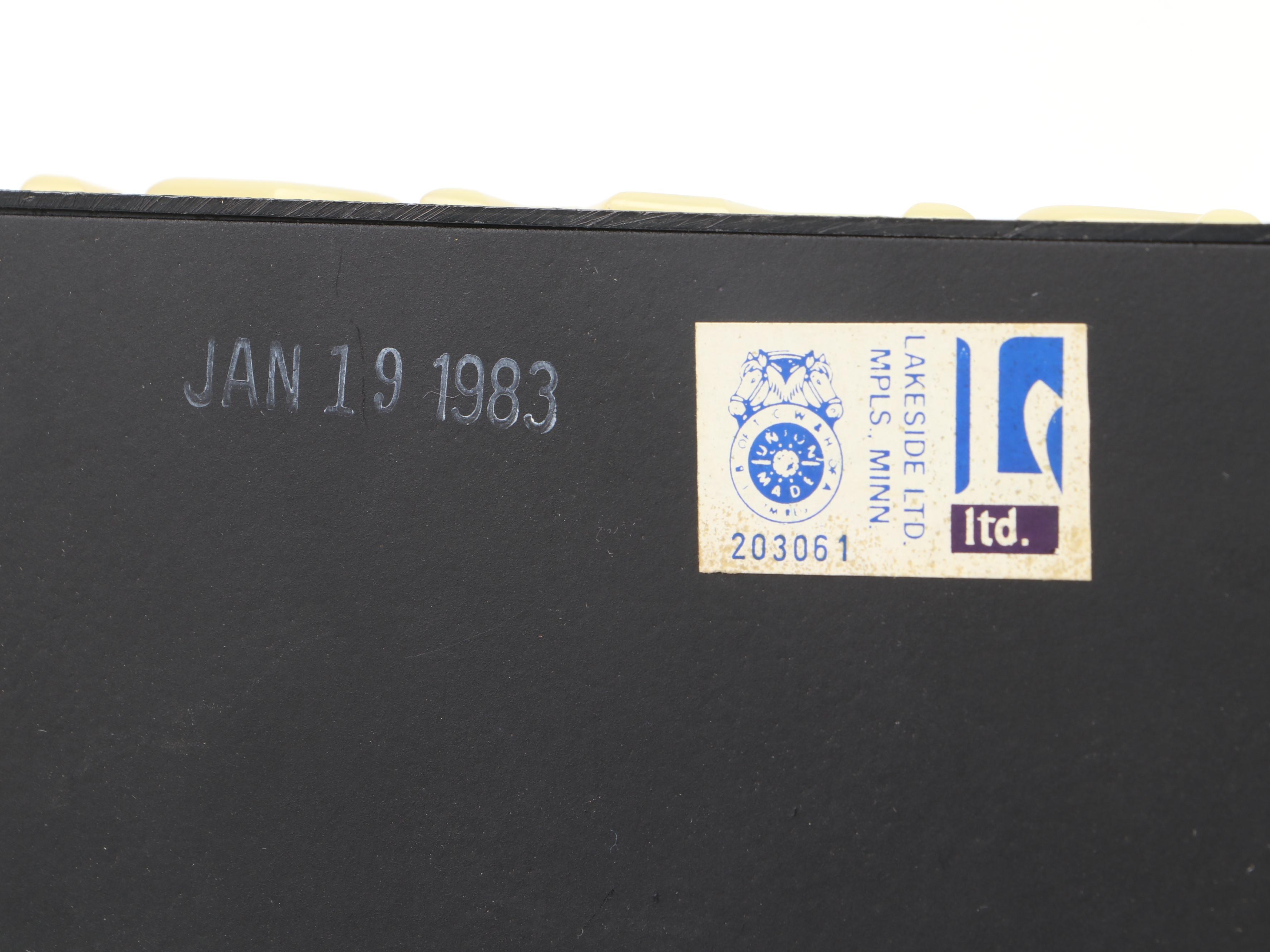 Lakeside Ltd. Löwenbräu Special Beer Electric Clock, 1983